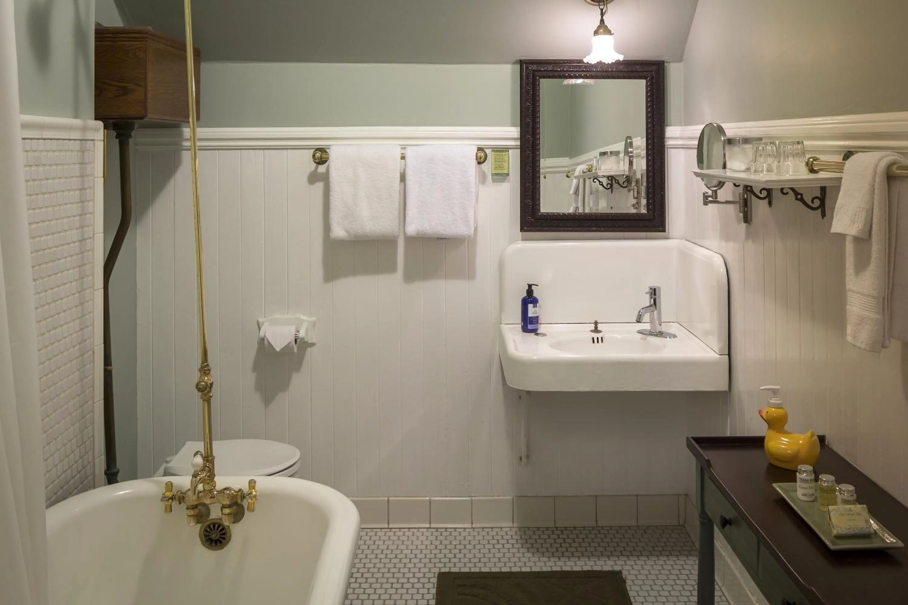 Bathroom in Cabernet House, an Old World Inn