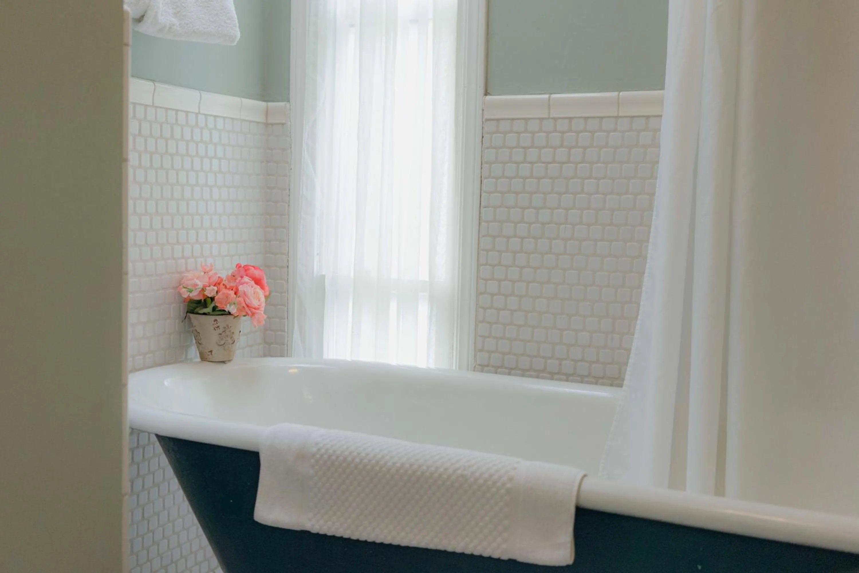 Cabernet House, an Old World Inn