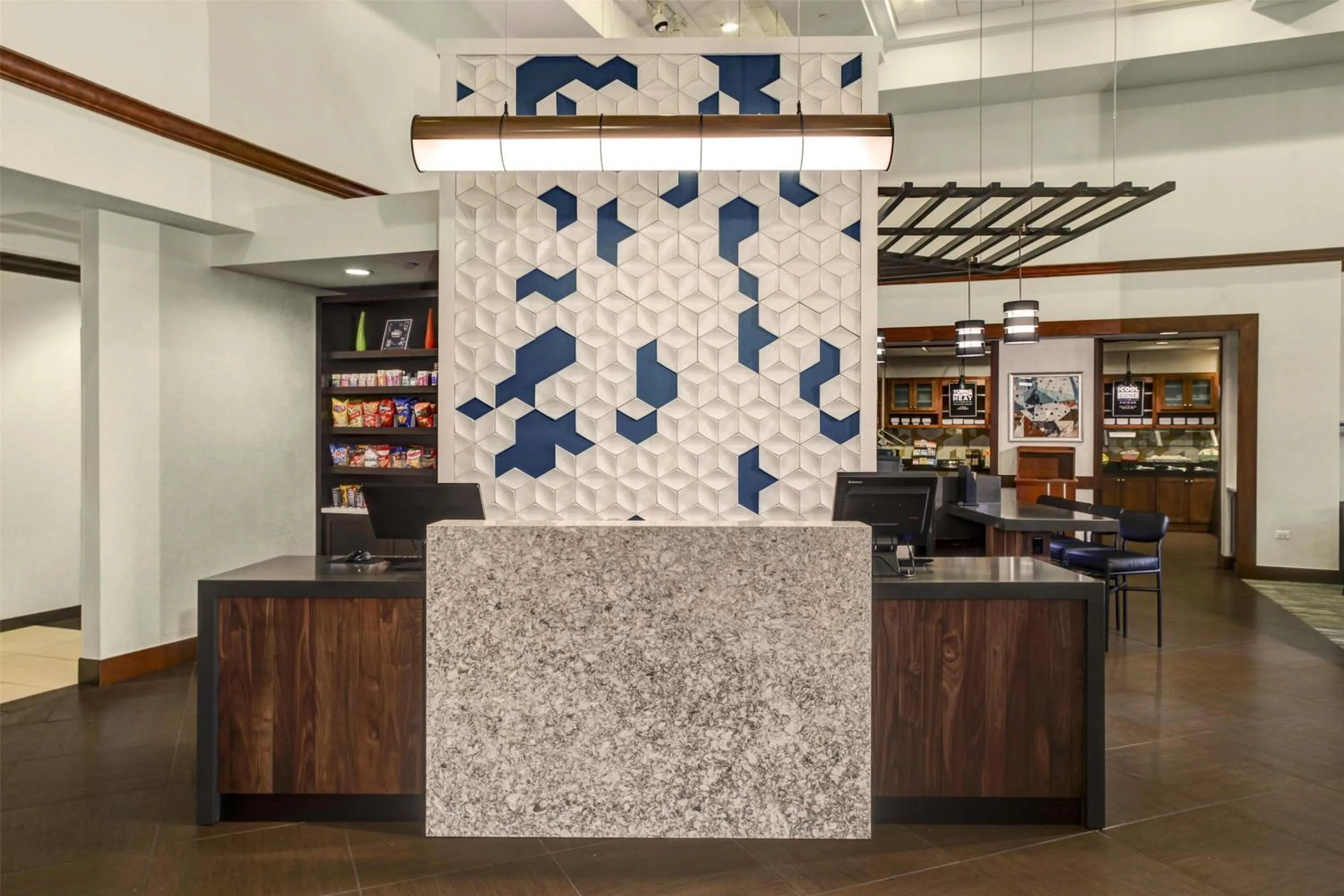 Lobby or reception in Hyatt Place Secaucus Meadowlands