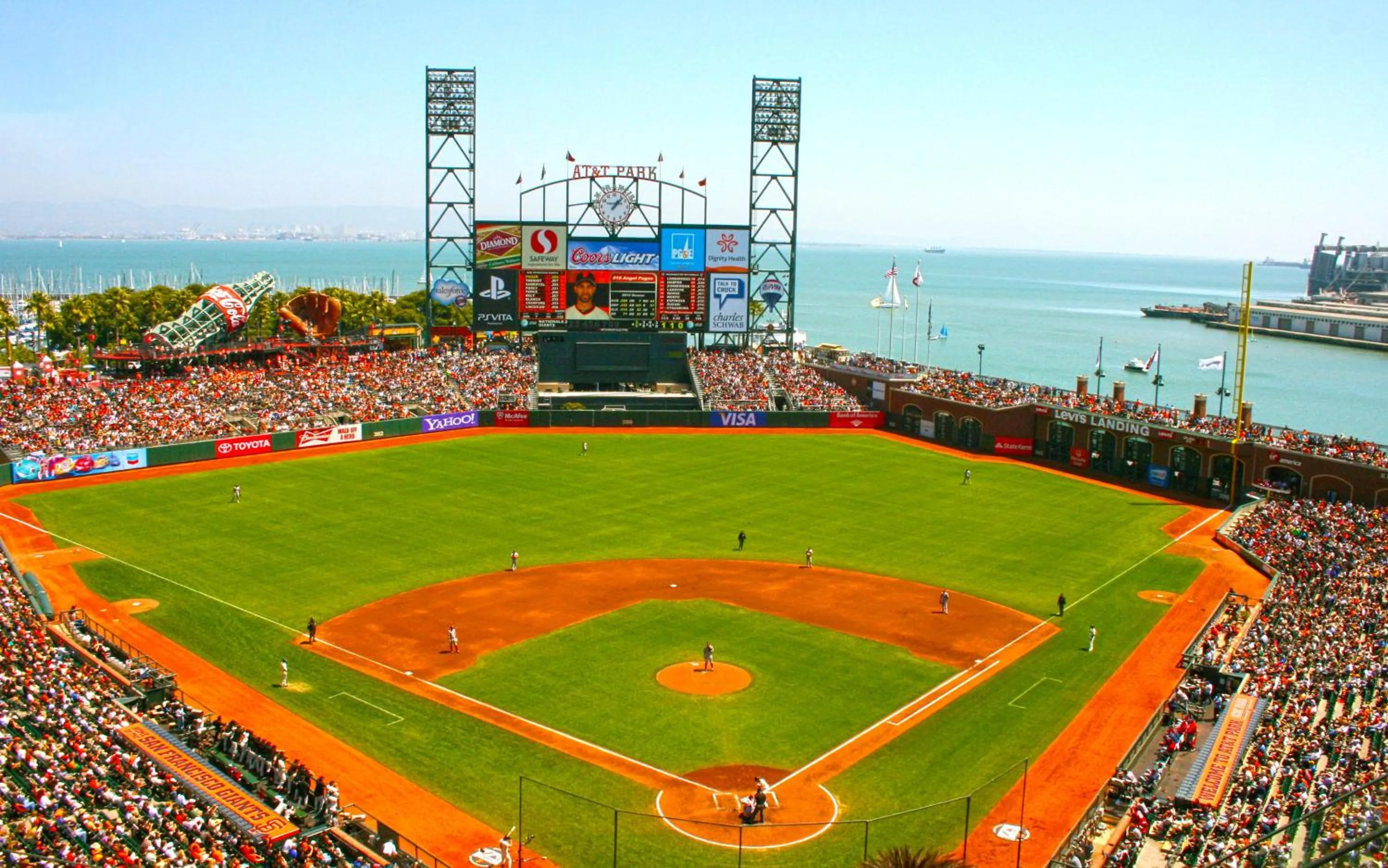 Area and facilities in Aldrich Hotel