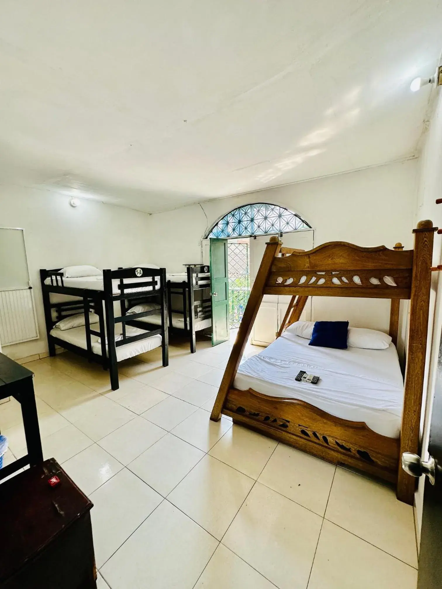 Family Room with Balcony in Hostal La Española de Getsemani Family Room with Balcony in Hostal La Española de Getsemani