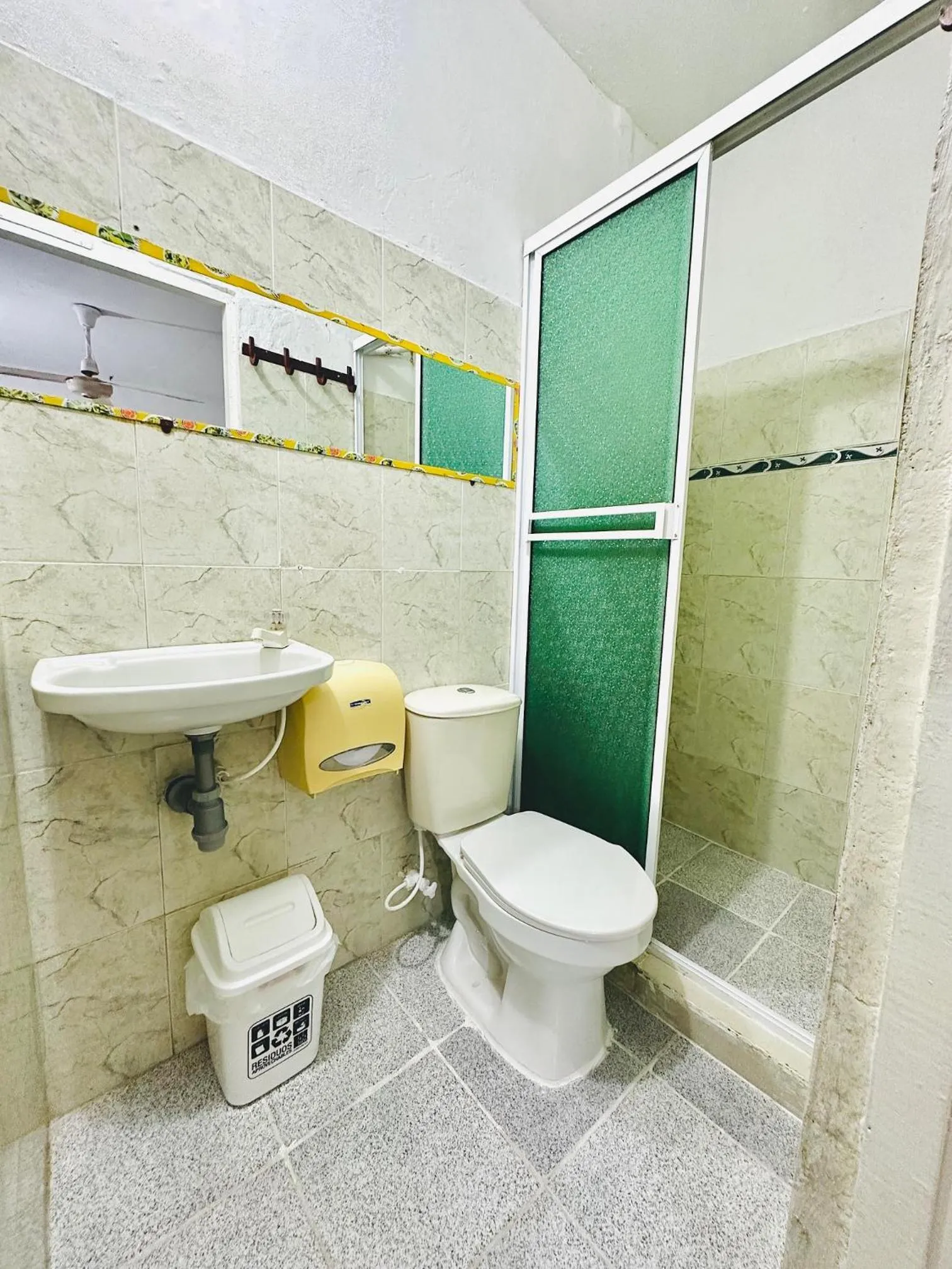 Shower in Hostal La Española de Getsemani