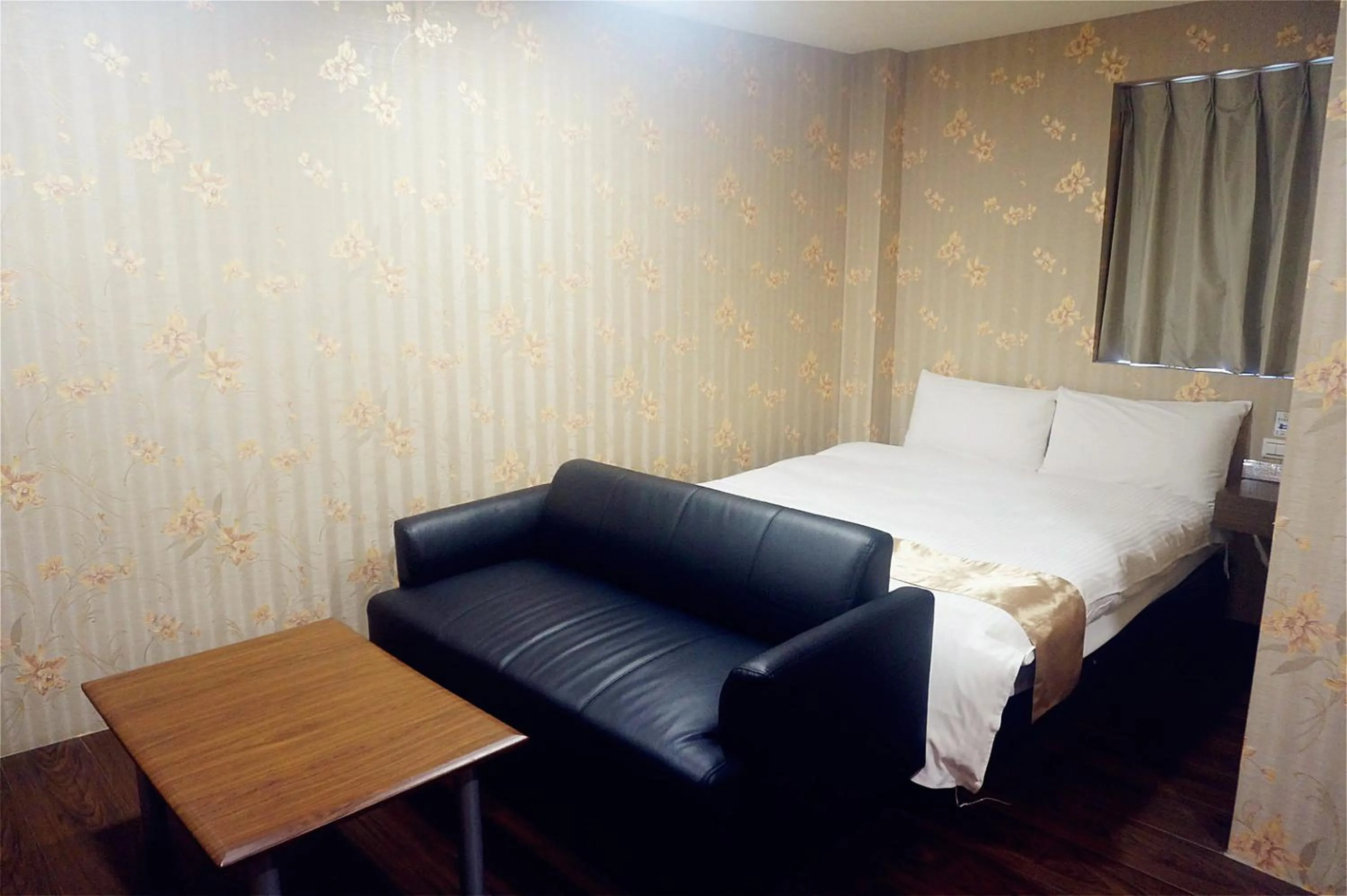 Bed in Every Day Hot Spring Hotel