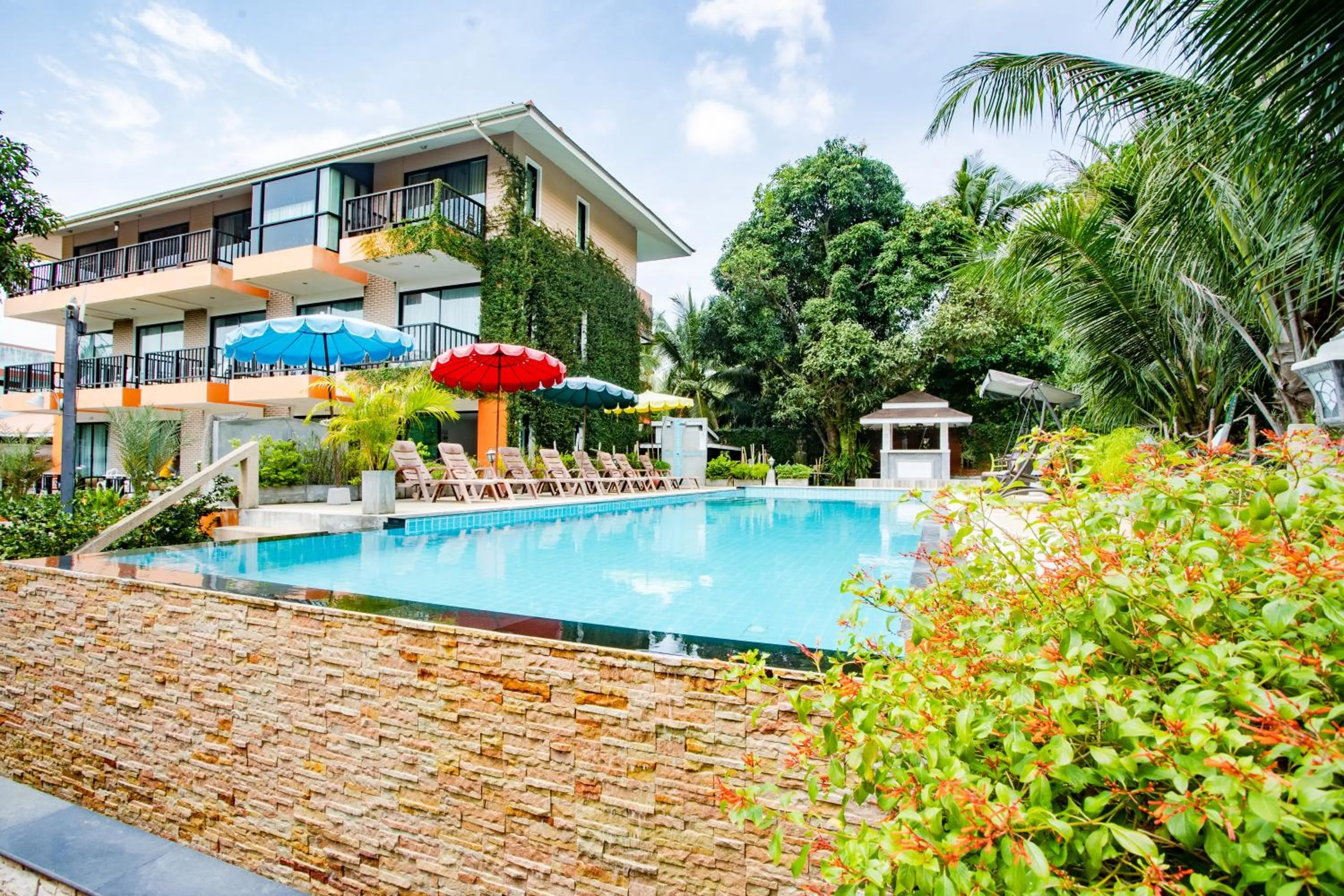 Property building in The Spa Garden