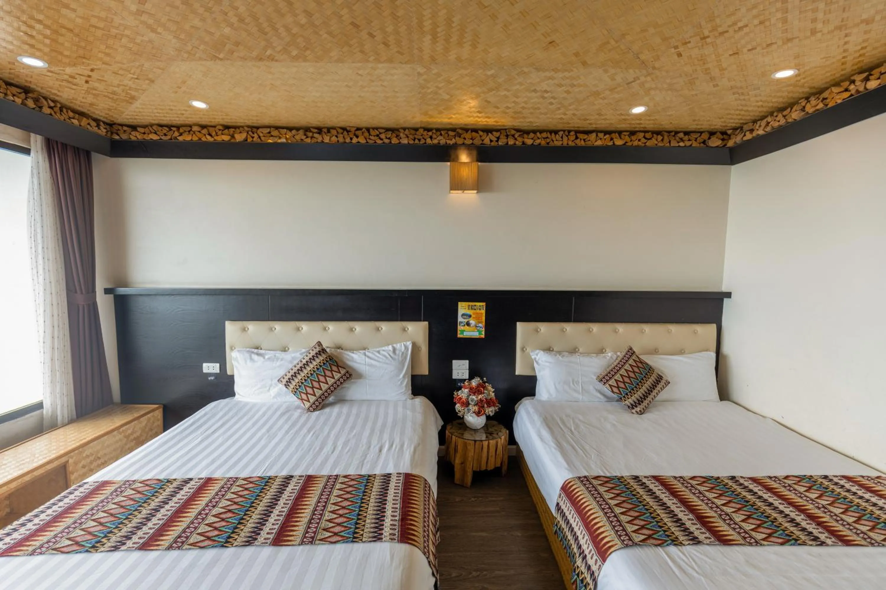 Photo of the whole room, Bed in Phuong Nam Hotel