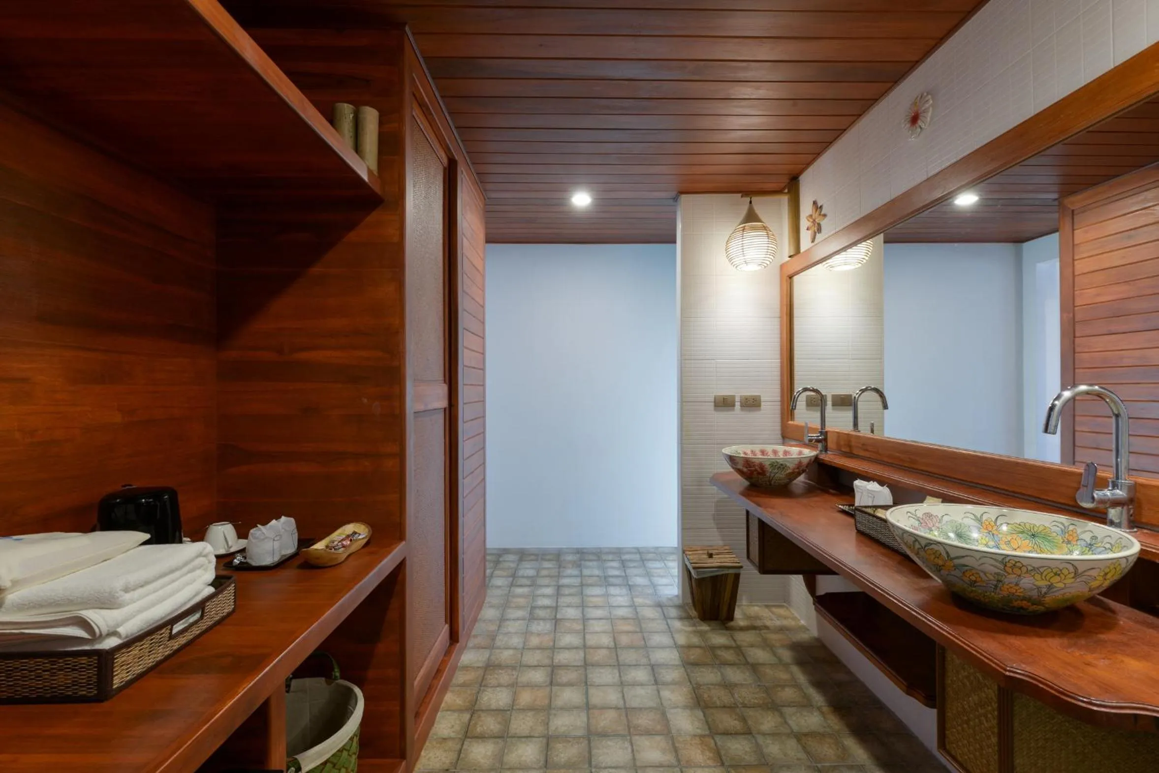 Bathroom in PingChan Koh Phangan Beachfront Resort