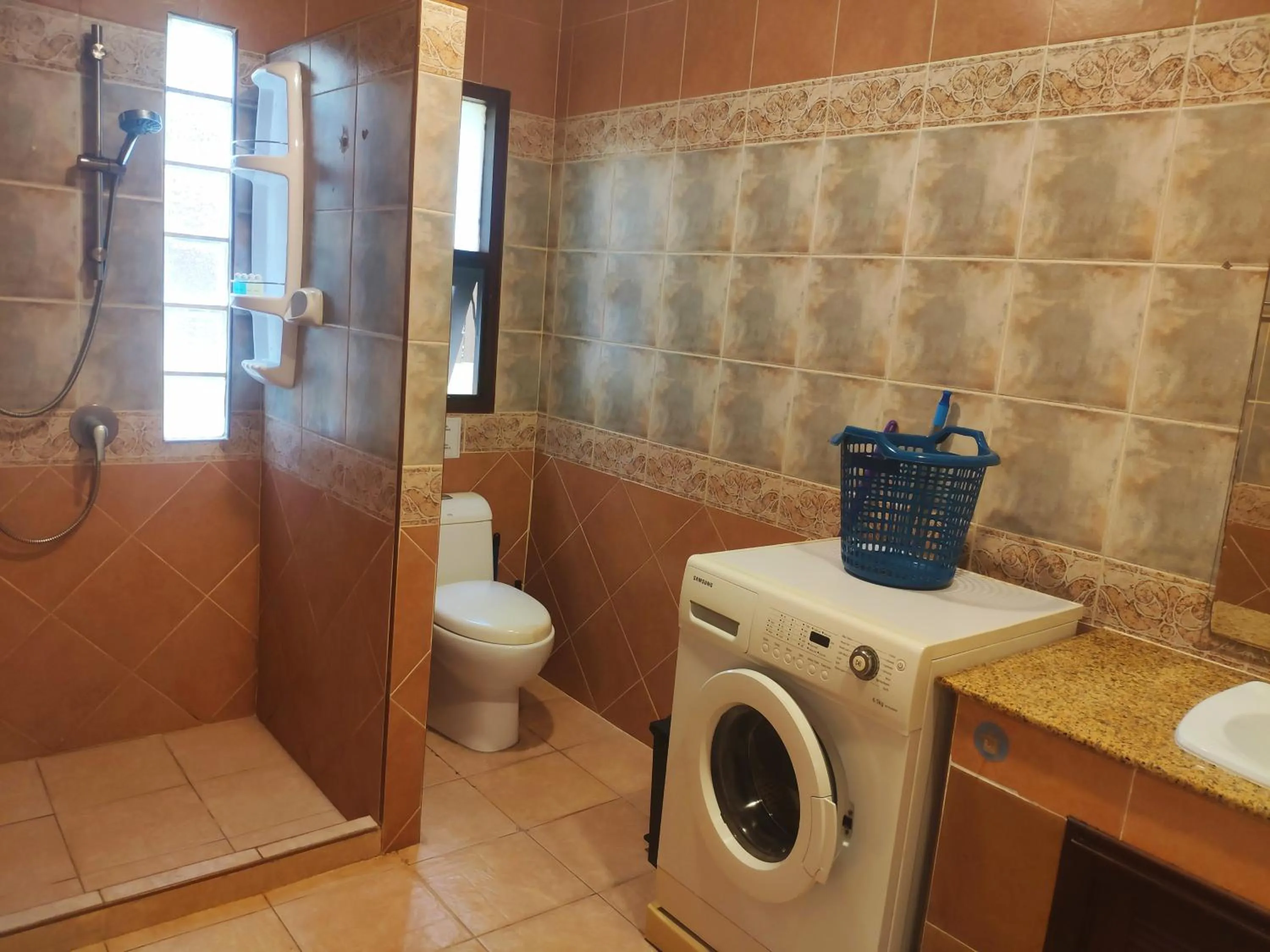 Shower in Samui Green Life