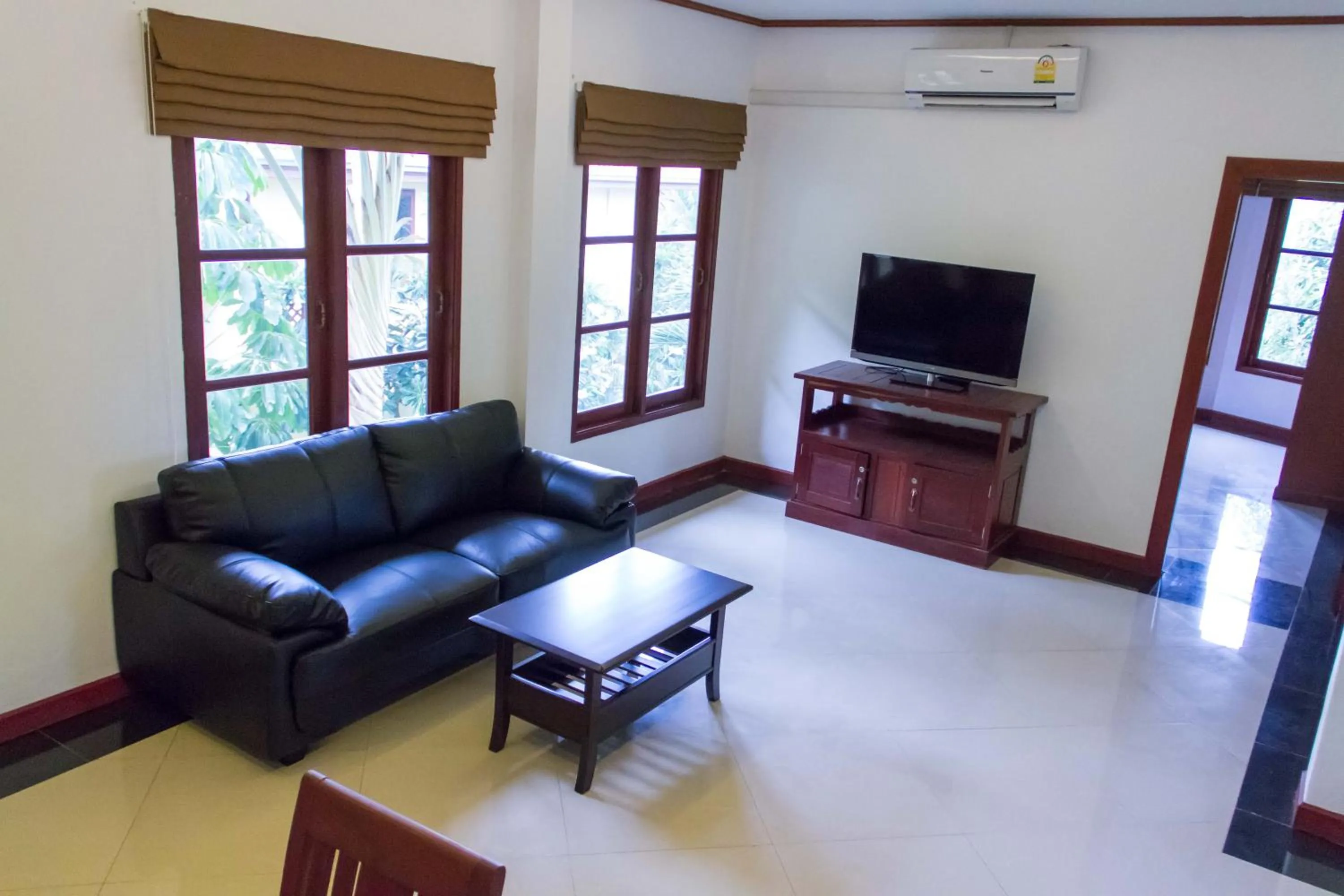 Living room in Samui Green Life