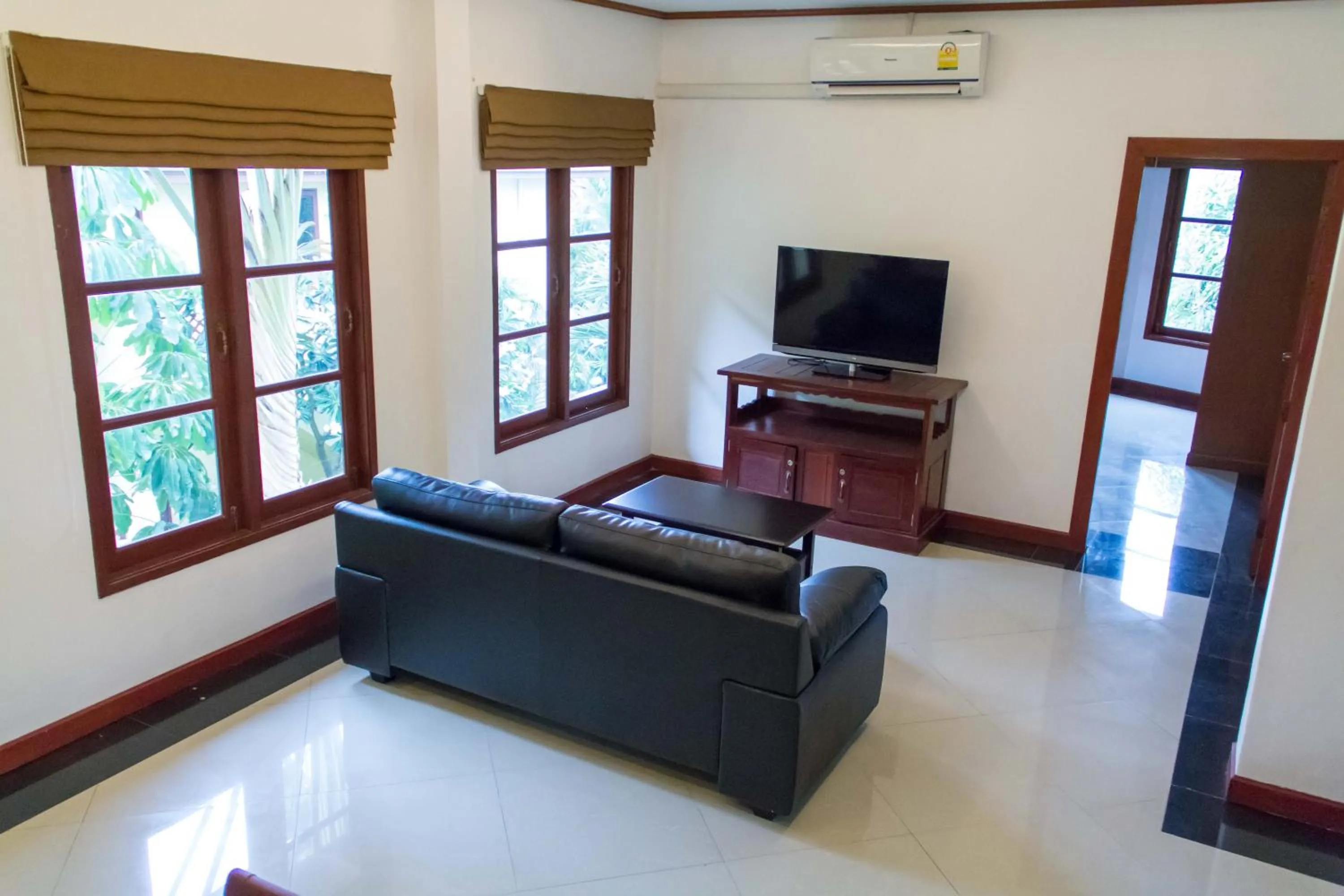 Living room in Samui Green Life