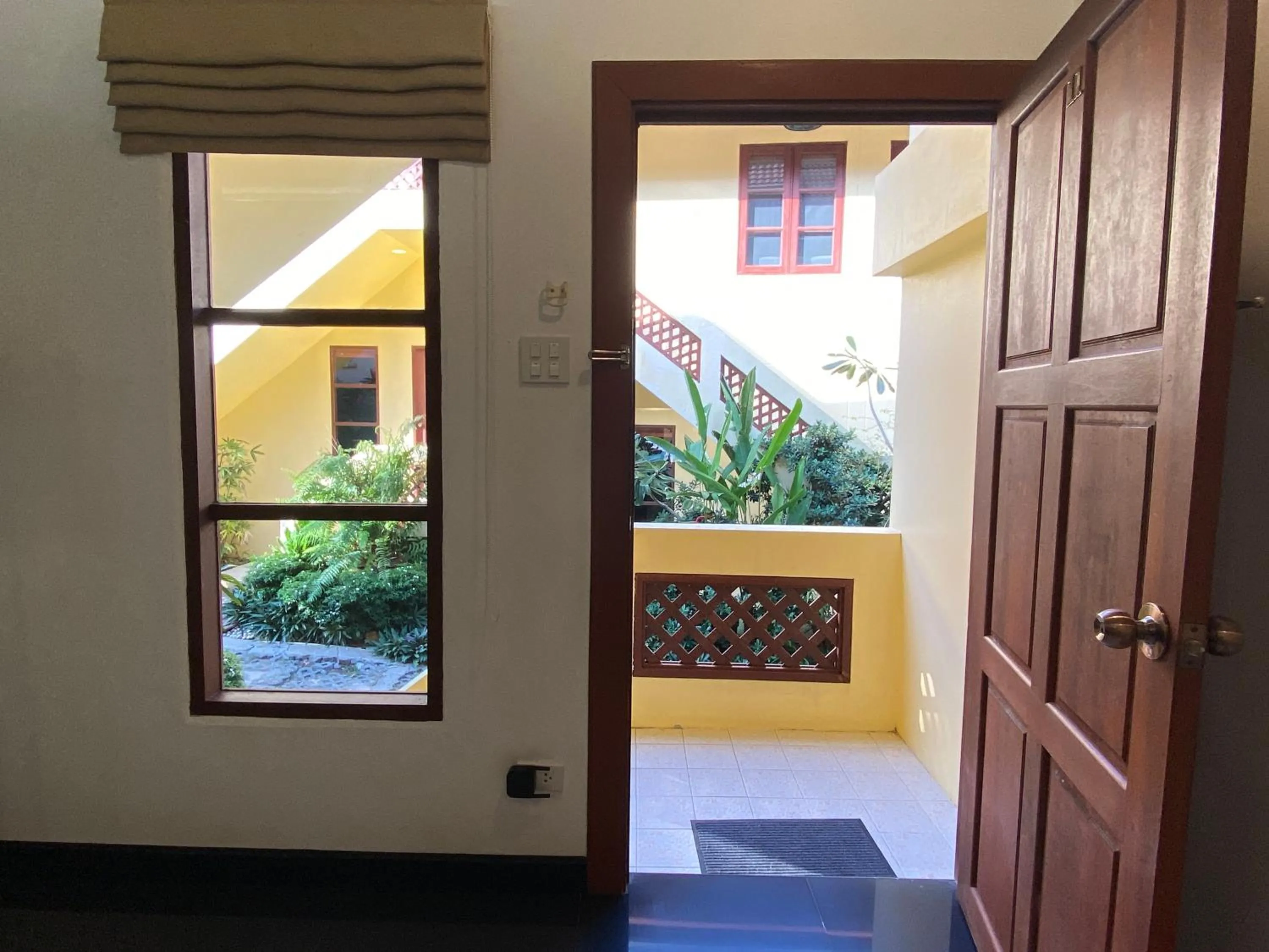 Facade/entrance in Samui Green Life