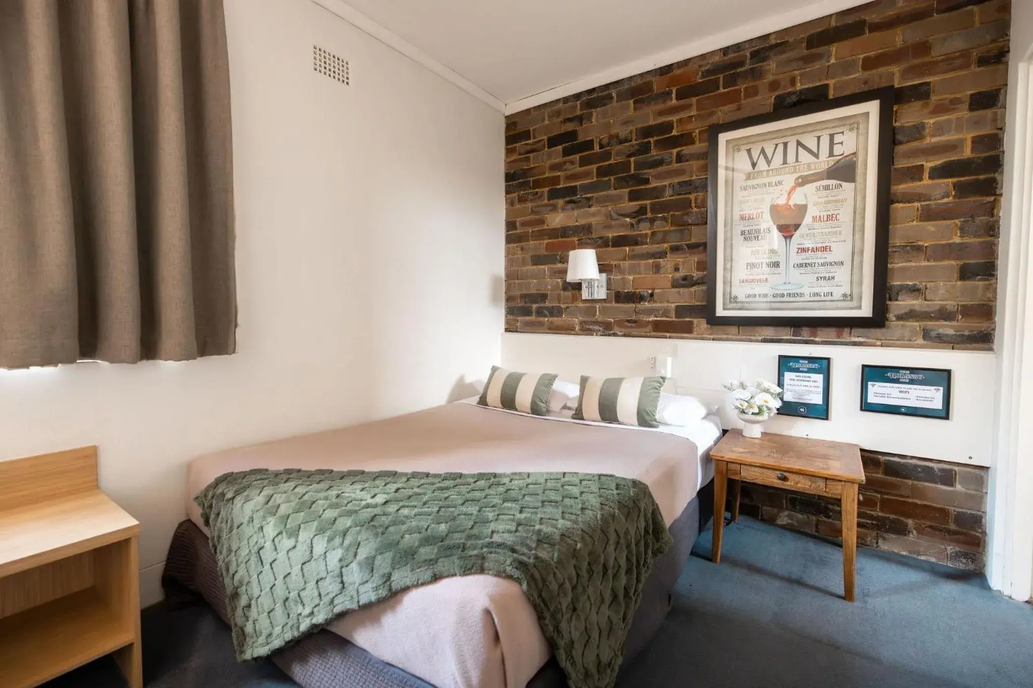 Standard Double Room in Hornsby Inn Standard Double Room in Hornsby Inn