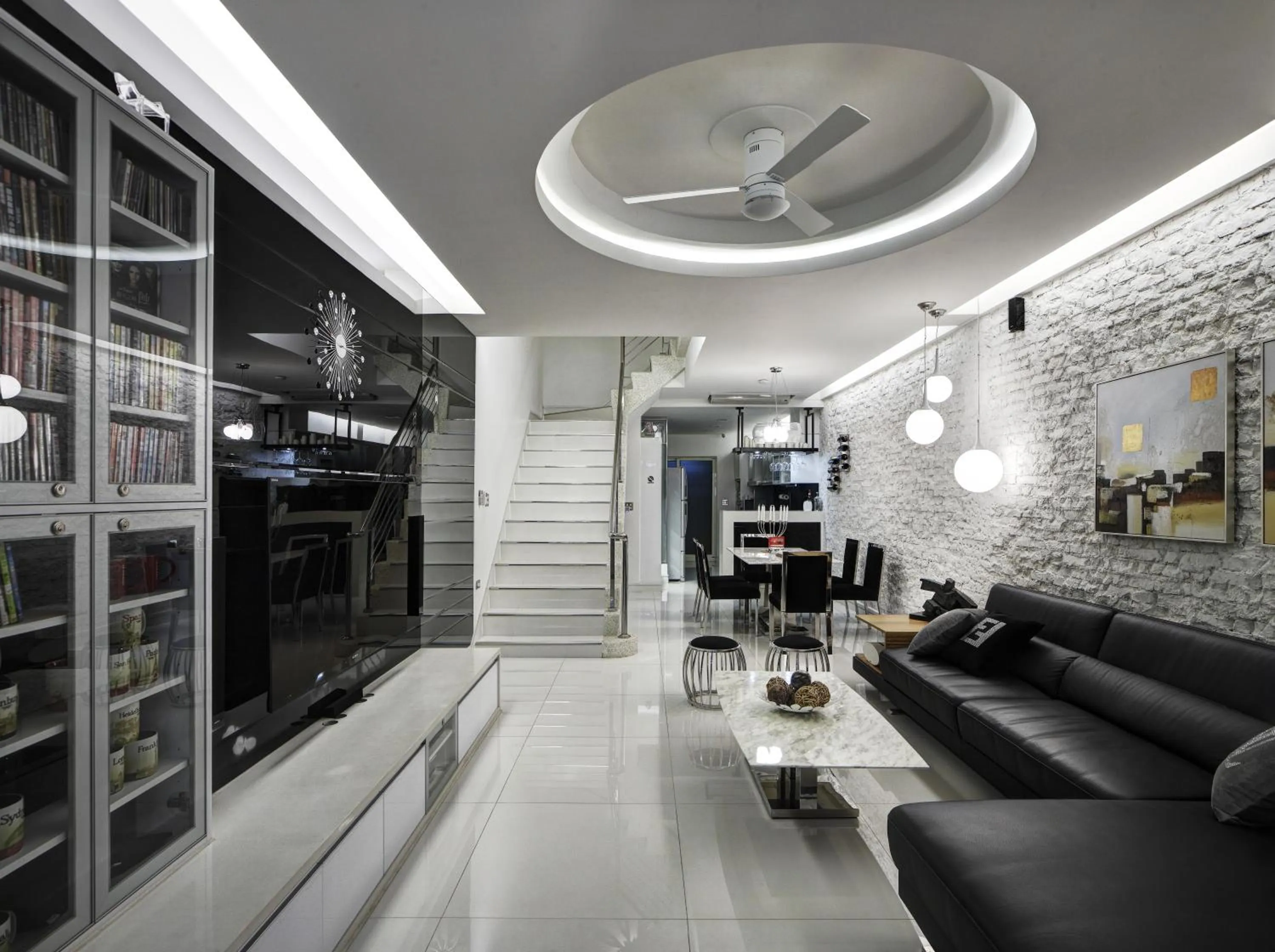 Property building in 花漾村聲民宿 歐舒丹洗沐 停車場