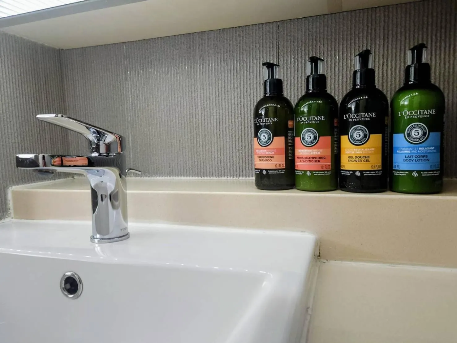 Bathroom in 花漾村聲民宿 歐舒丹洗沐 停車場