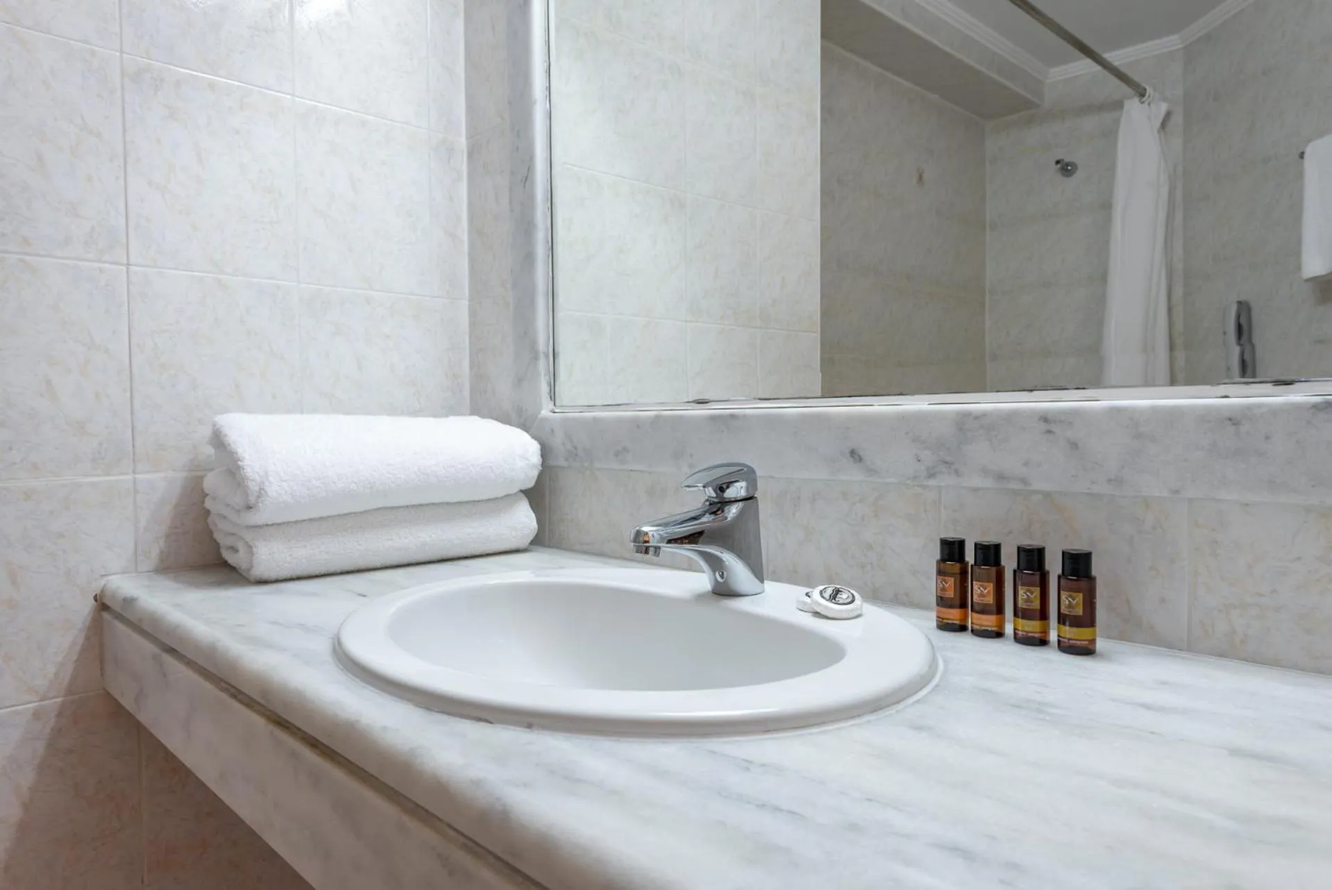 Bathroom in Sirene Beach Hotel