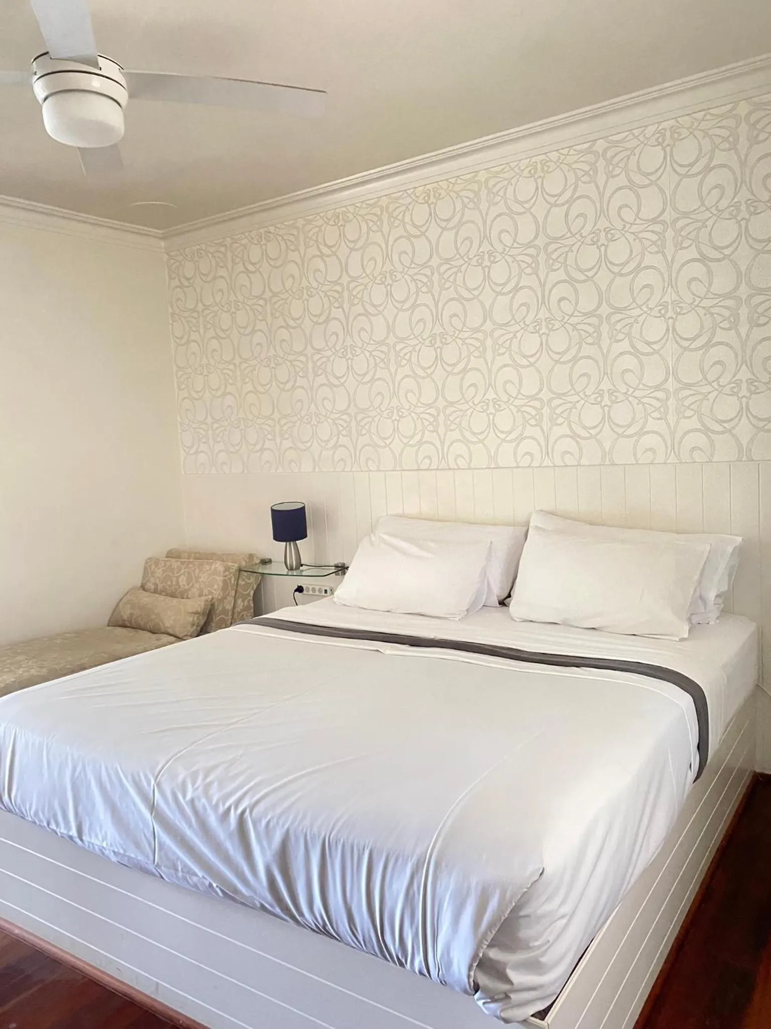 Bedroom, Bed in Paradise Motel Busselton