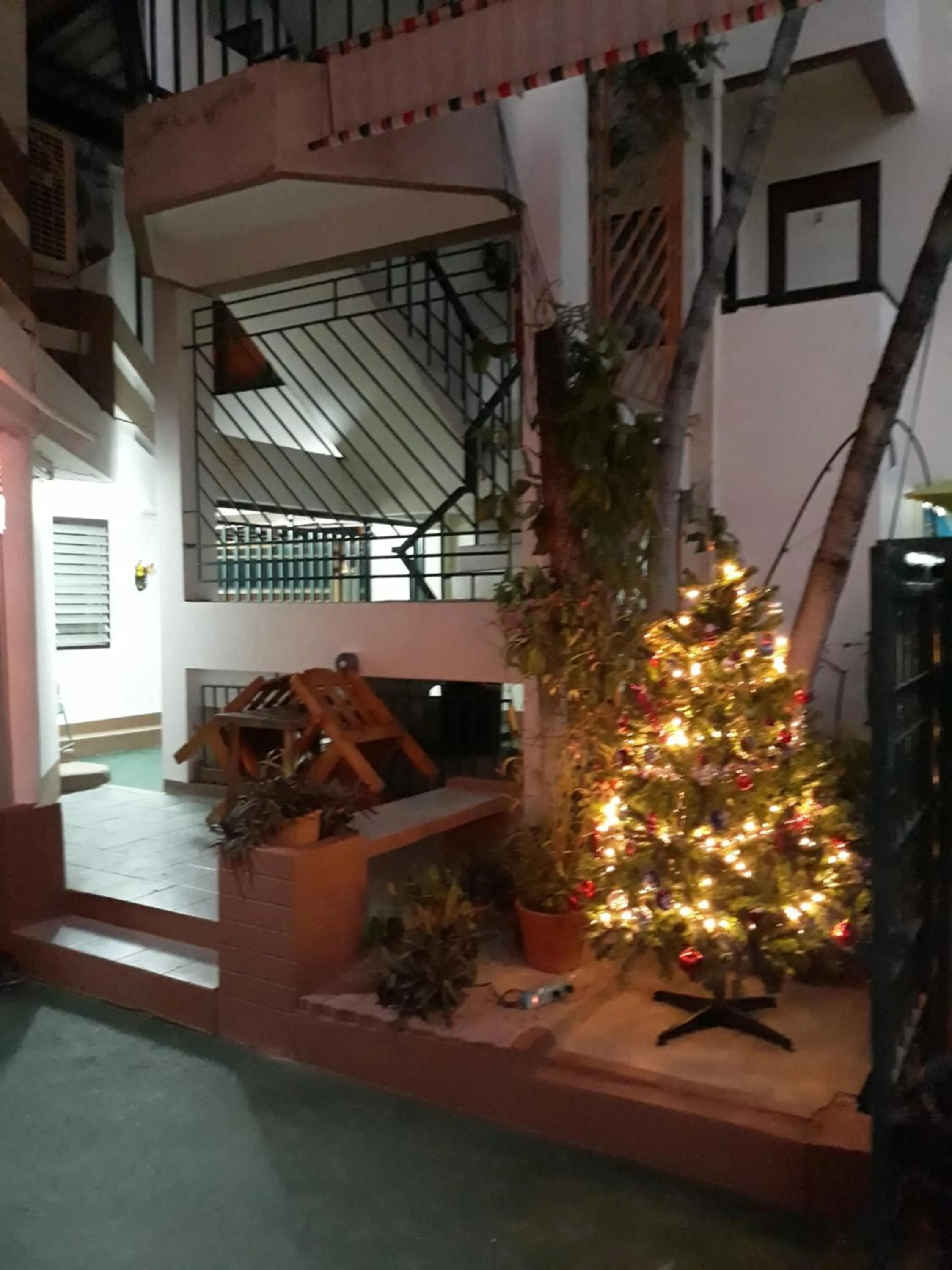 Facade/entrance in Dutch Guest้้house Chiang Mai