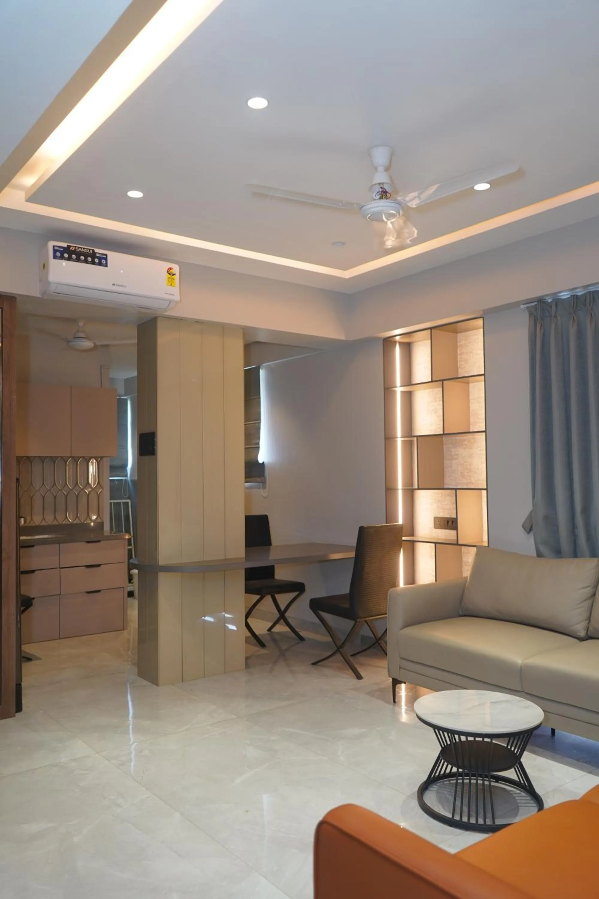 TV and multimedia in Abssolute Homtel - Rooms & Suites