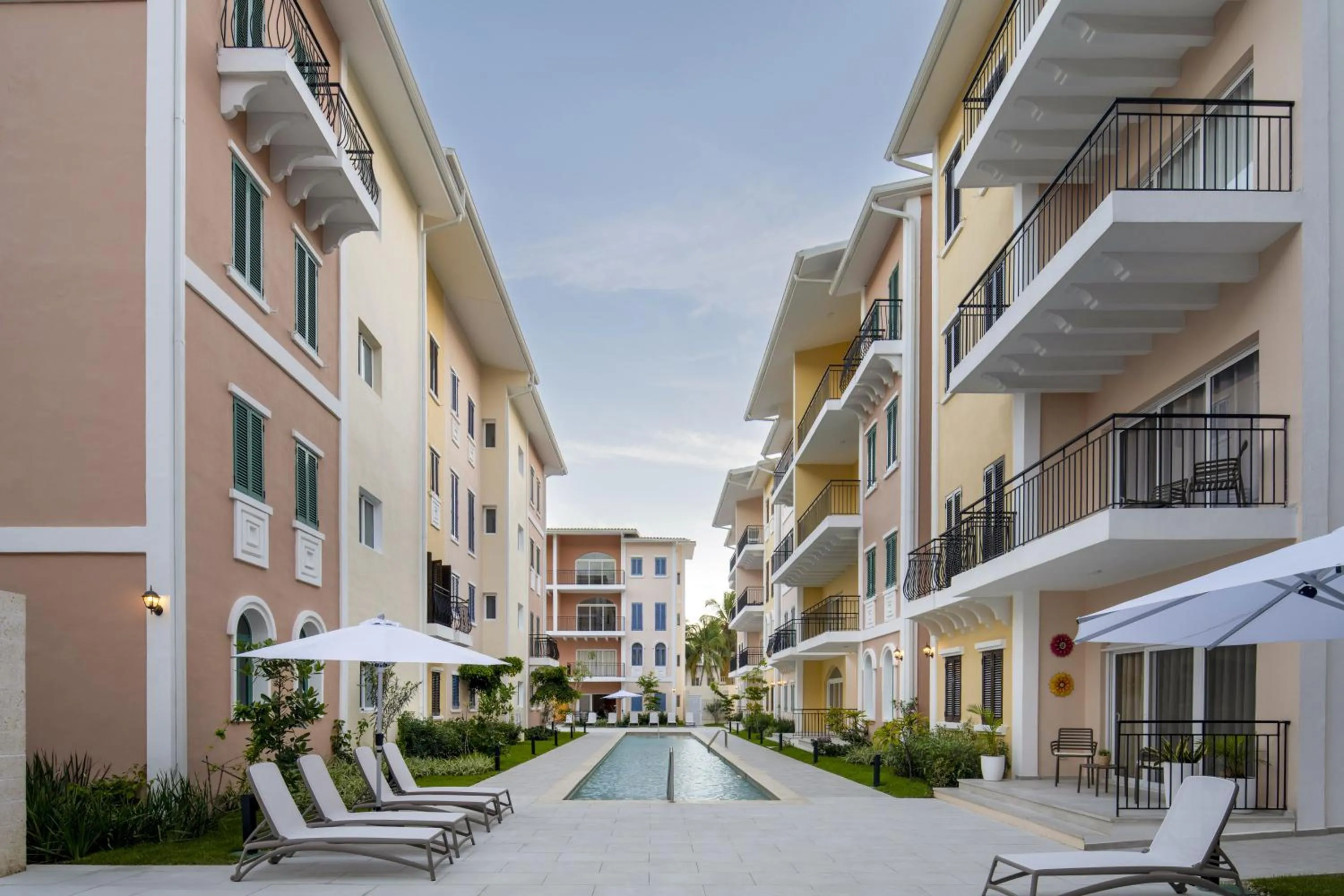 Pool view in Reserva Real by Harper