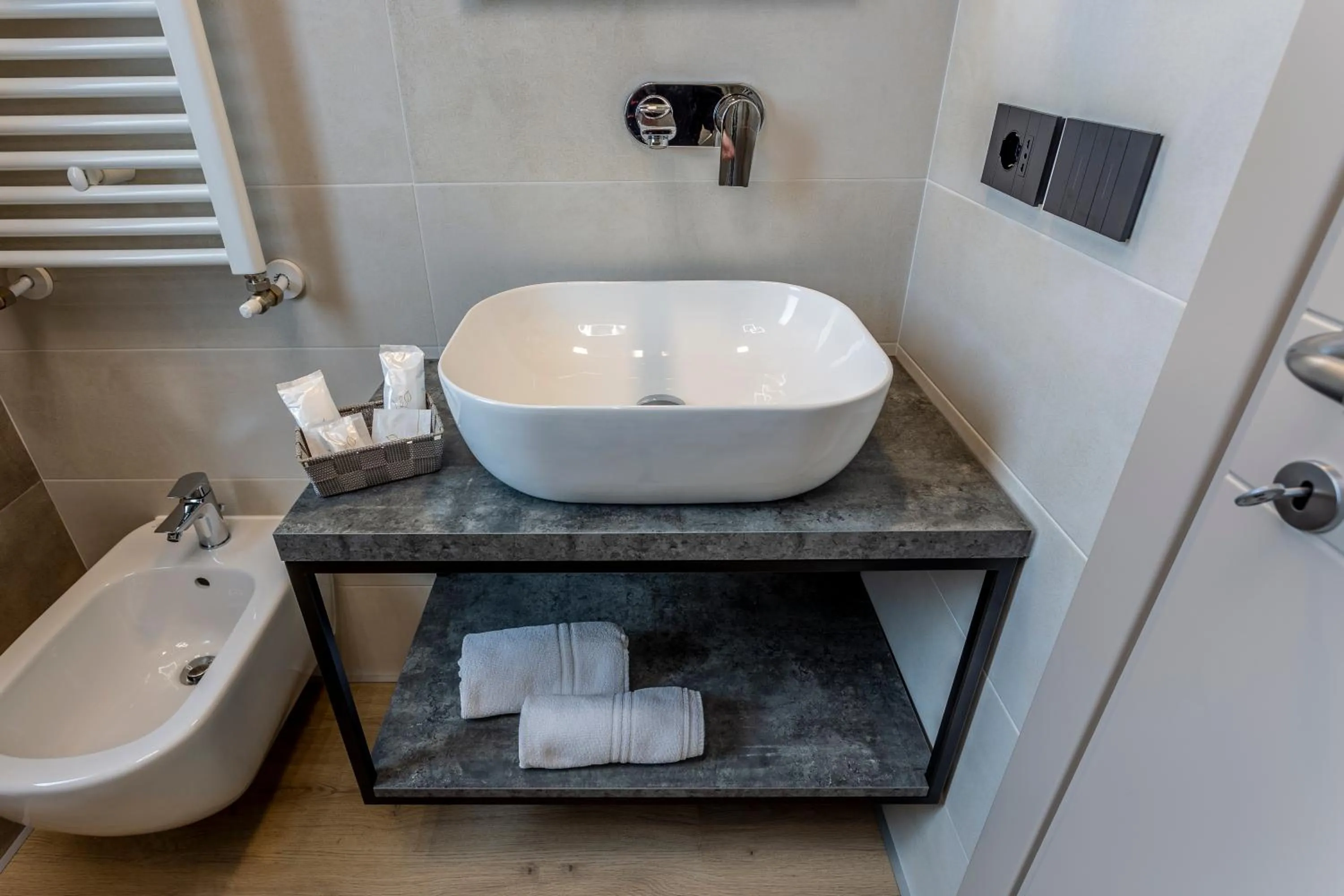 Bathroom in Hotel Veronesi