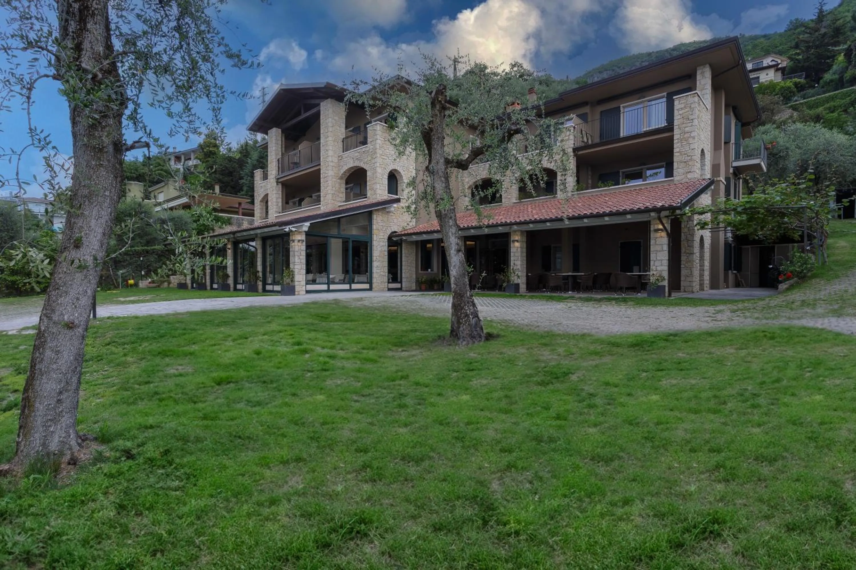 Property building in Hotel Veronesi