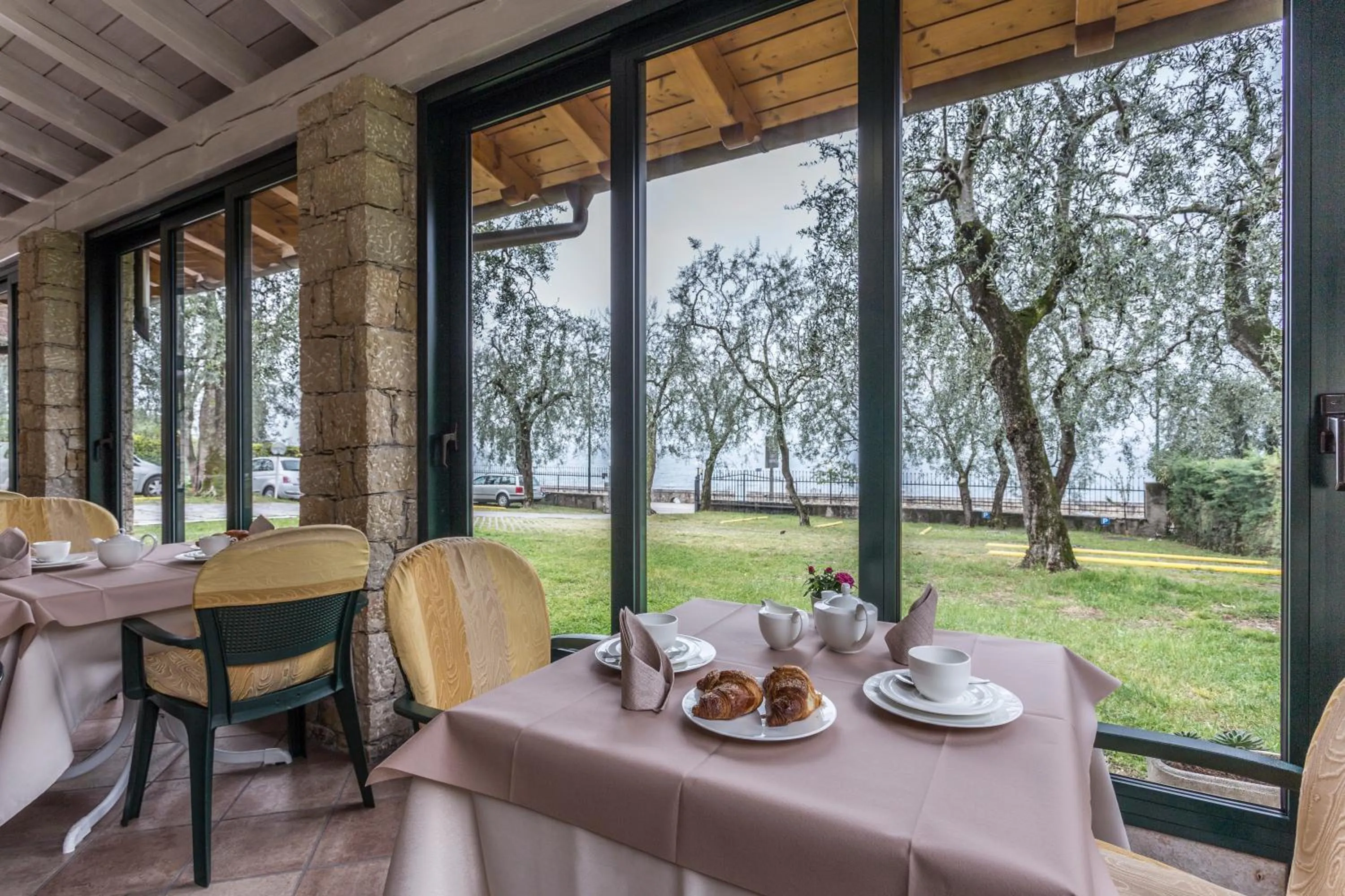 Garden view in Hotel Veronesi