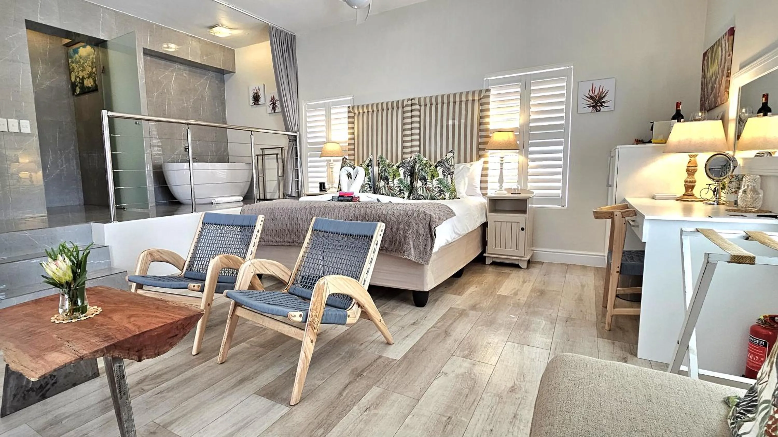 Bed in Fleur du Soleil Luxury Guesthouse