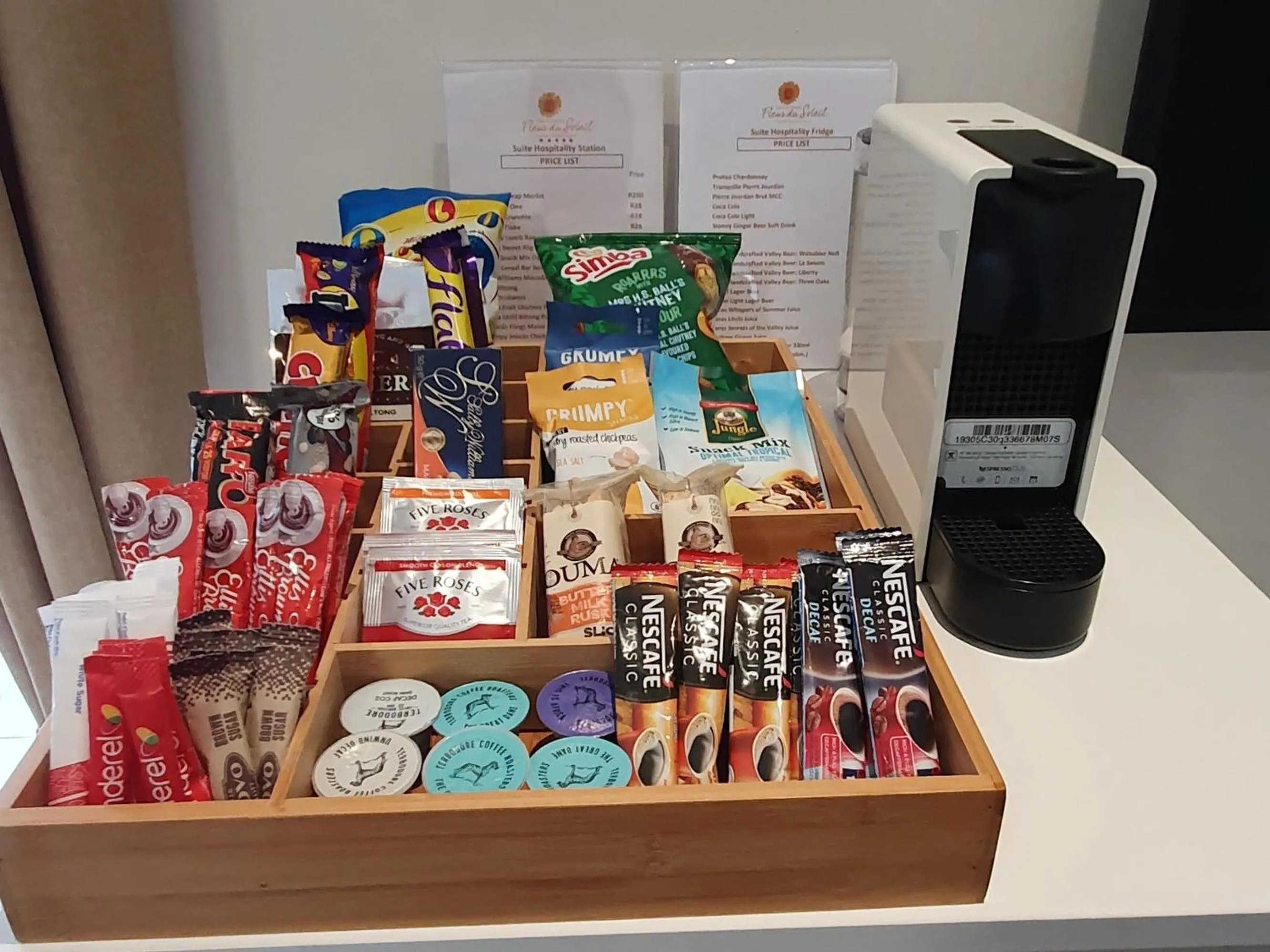 Coffee/tea facilities in Fleur du Soleil Luxury Guesthouse