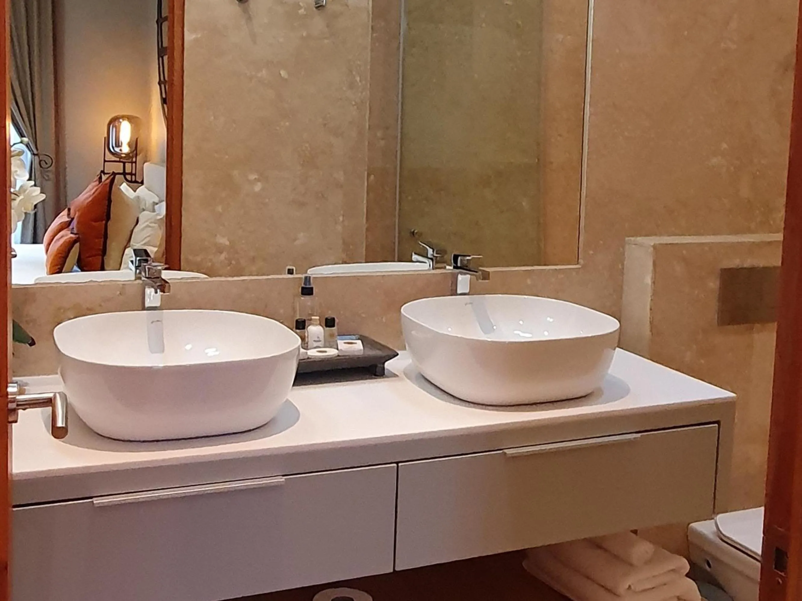 Bathroom in Fleur du Soleil Luxury Guesthouse