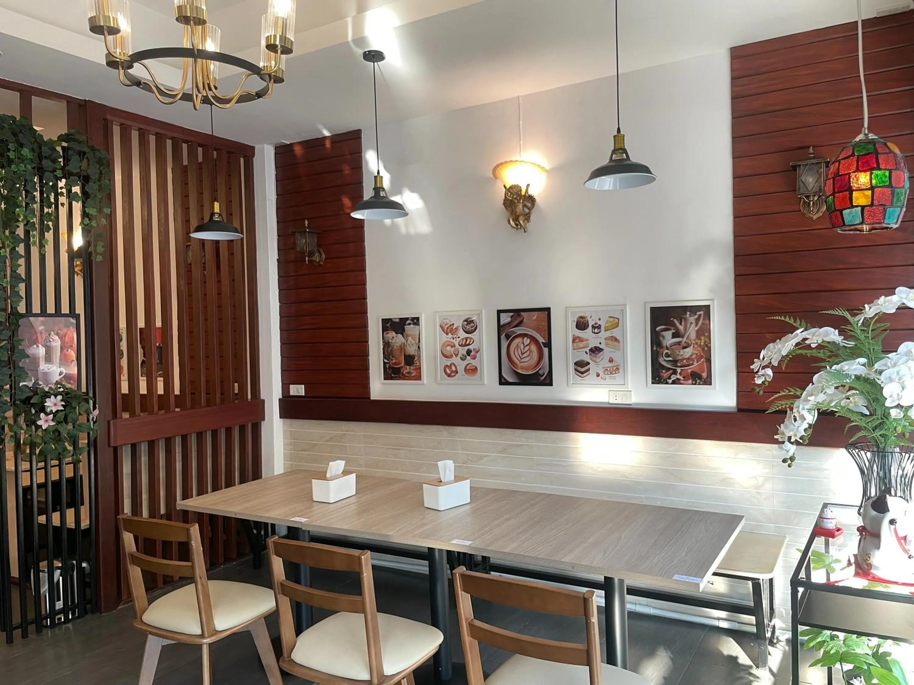 Restaurant/places to eat in M3 Bangkok Bake & Bed