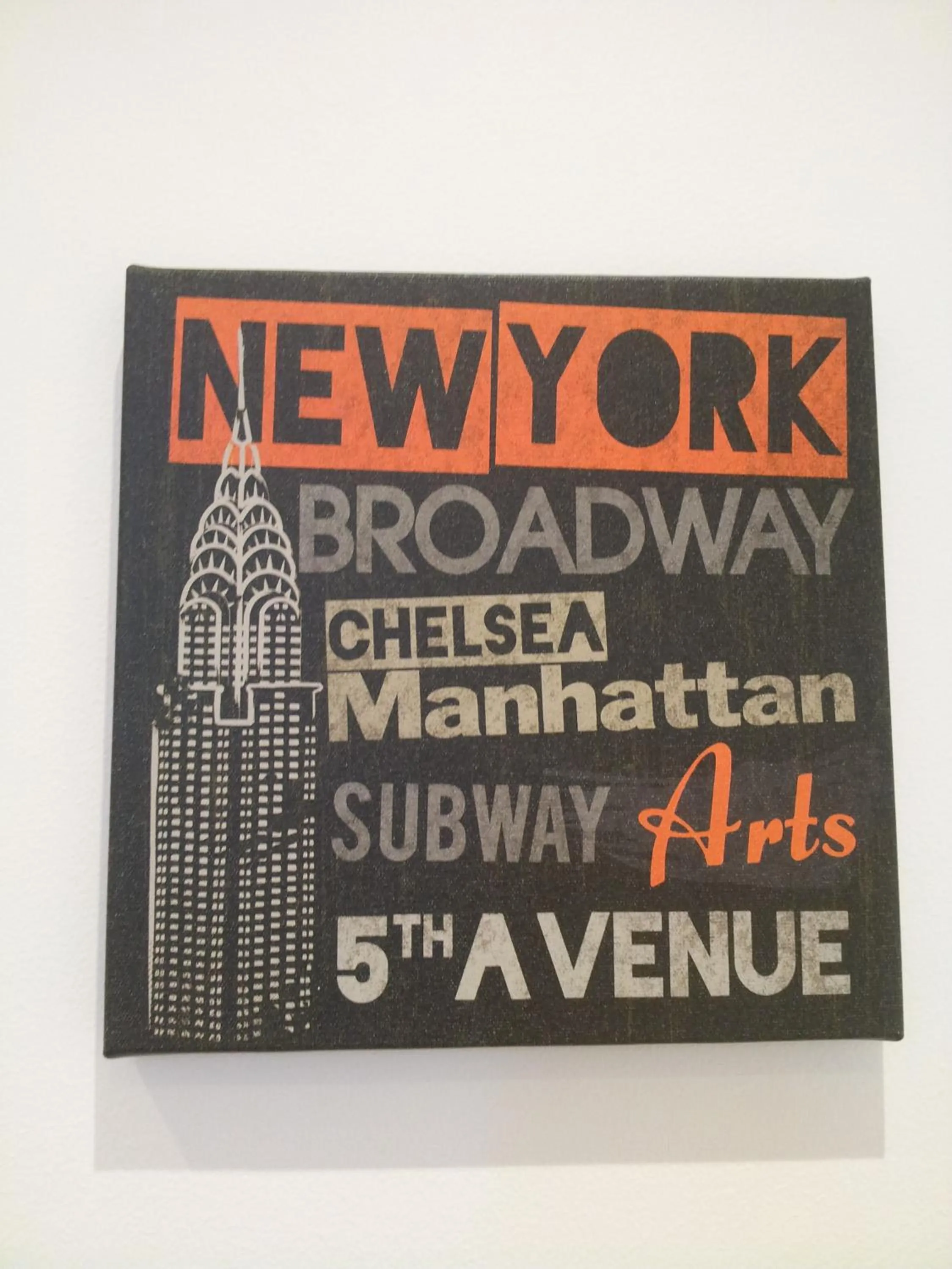 Decorative detail in Residenza Piazza Moro