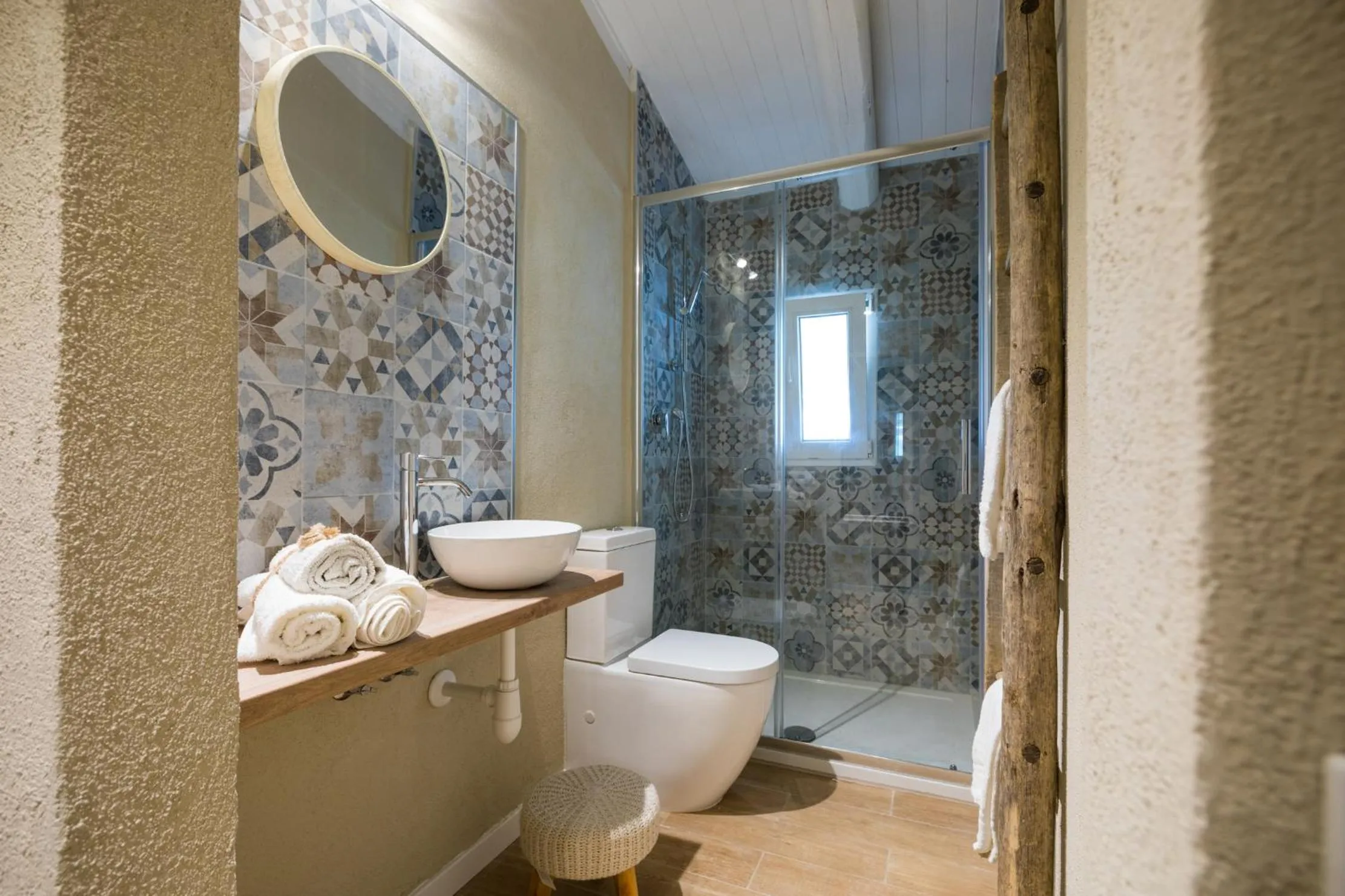 Bathroom in MORF suites