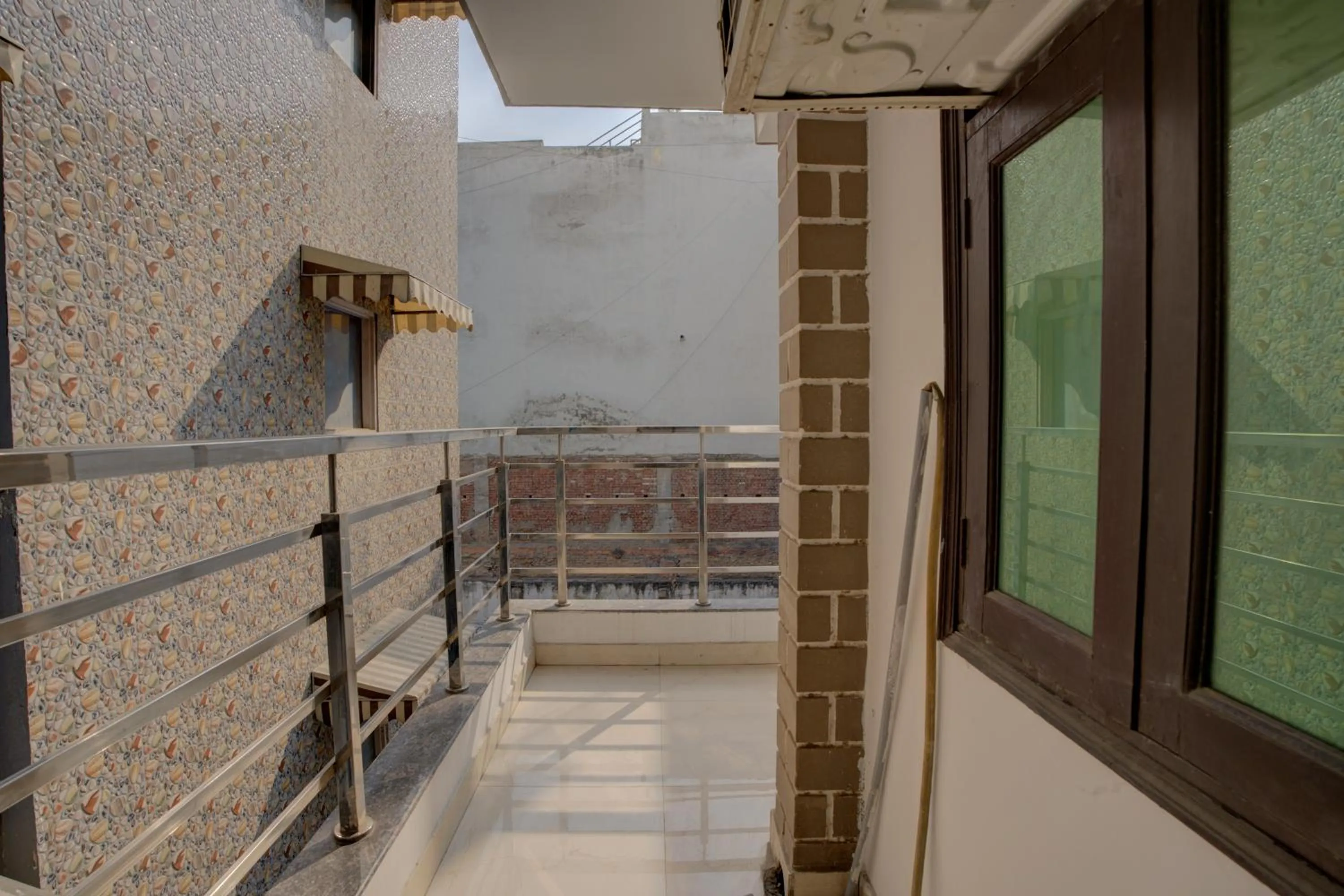 Balcony/Terrace in Hotel Dolphin at Delhi Airport