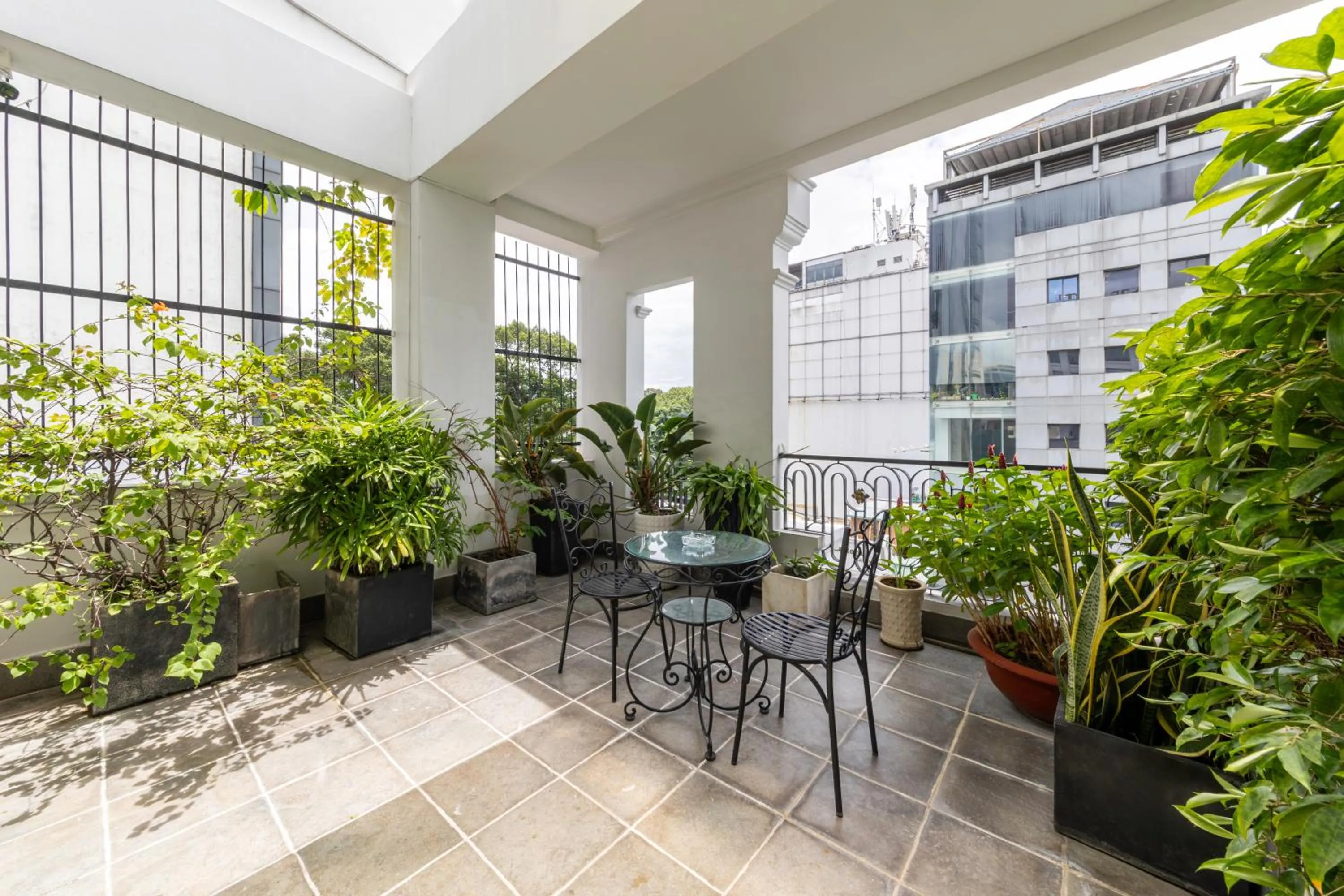 A25 Hotel - 06 Trương Định