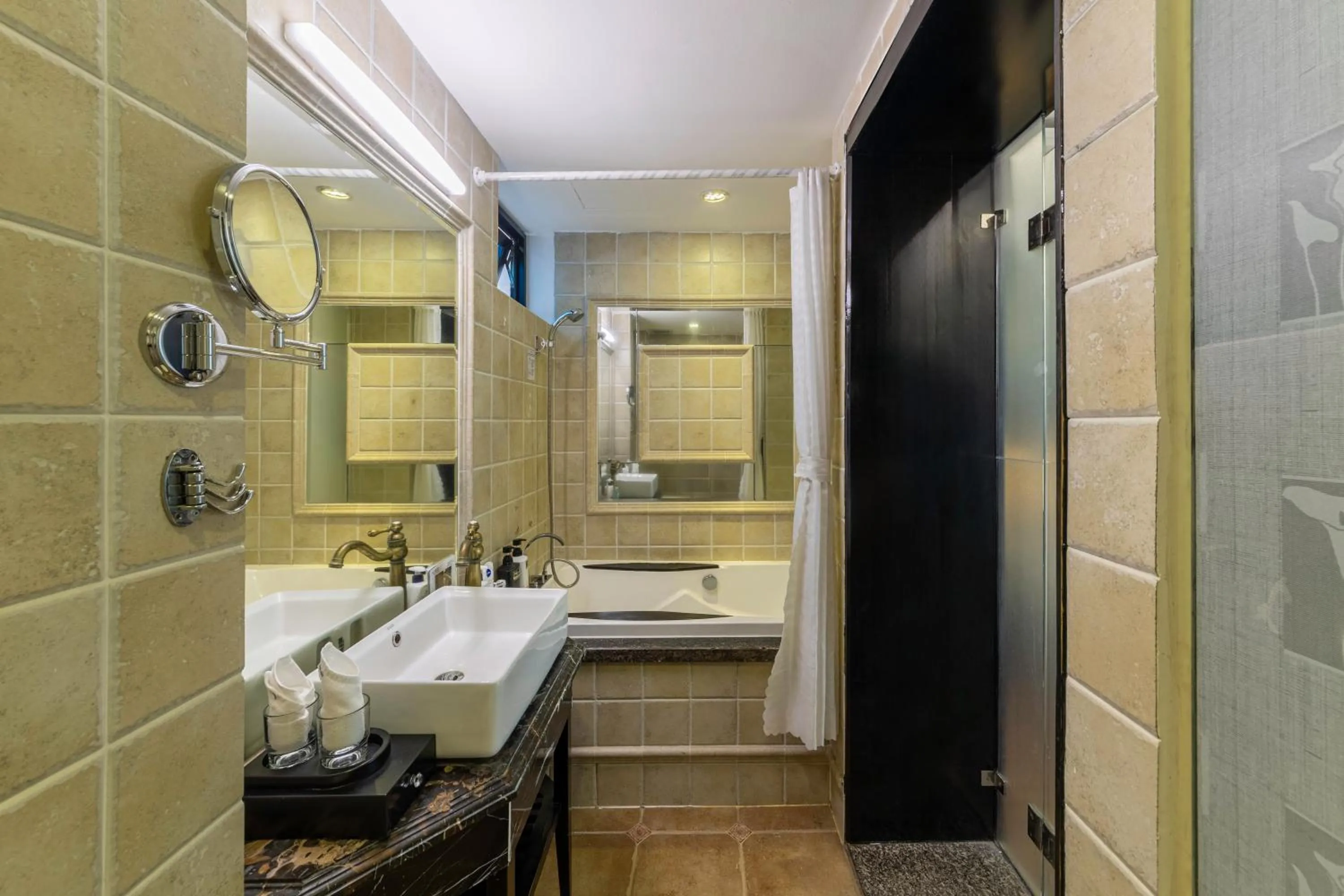 A25 Hotel - 06 Trương Định