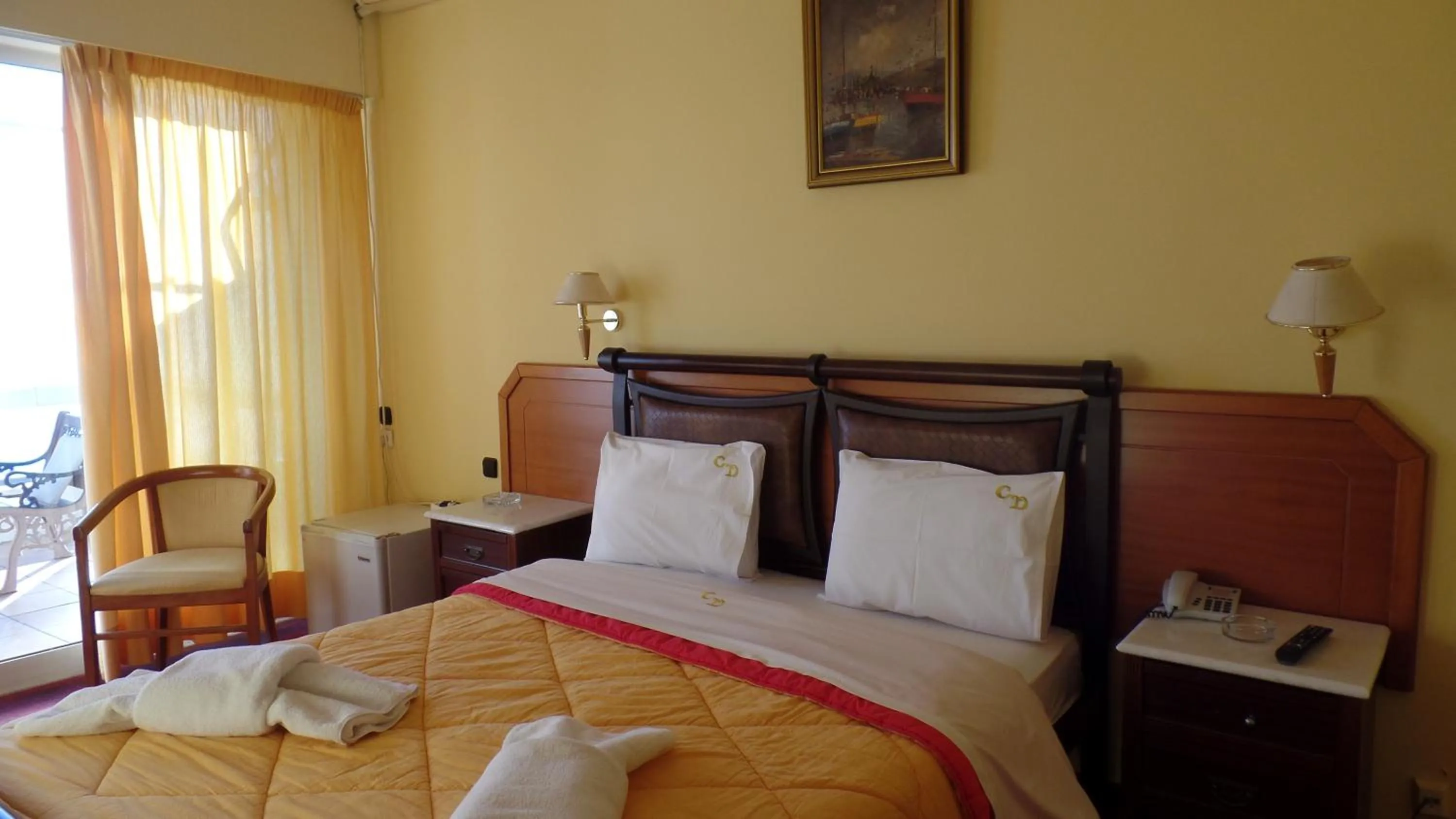 Bed in Cavo D' Oro