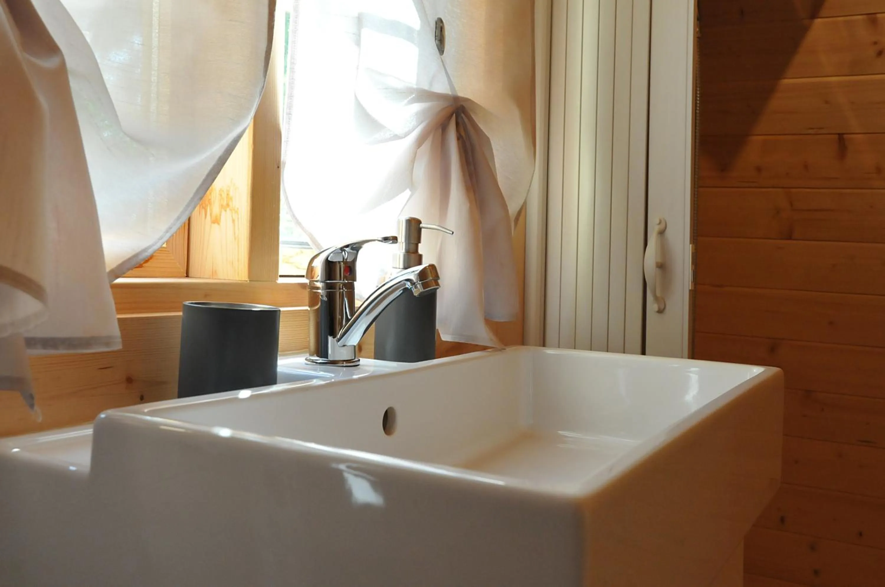 Bathroom in Asso Bed & Breakfast