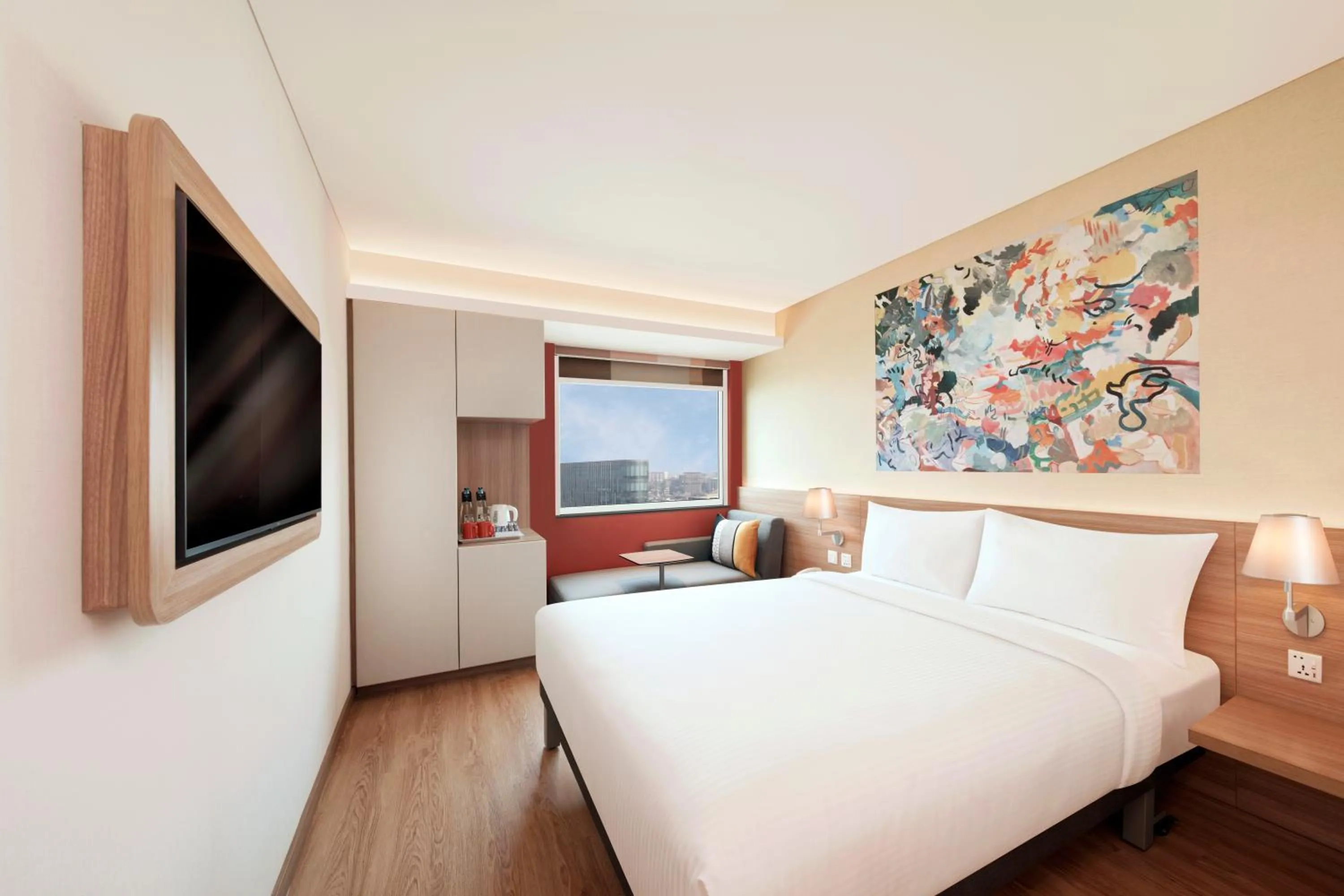 Bed in ibis Mumbai BKC