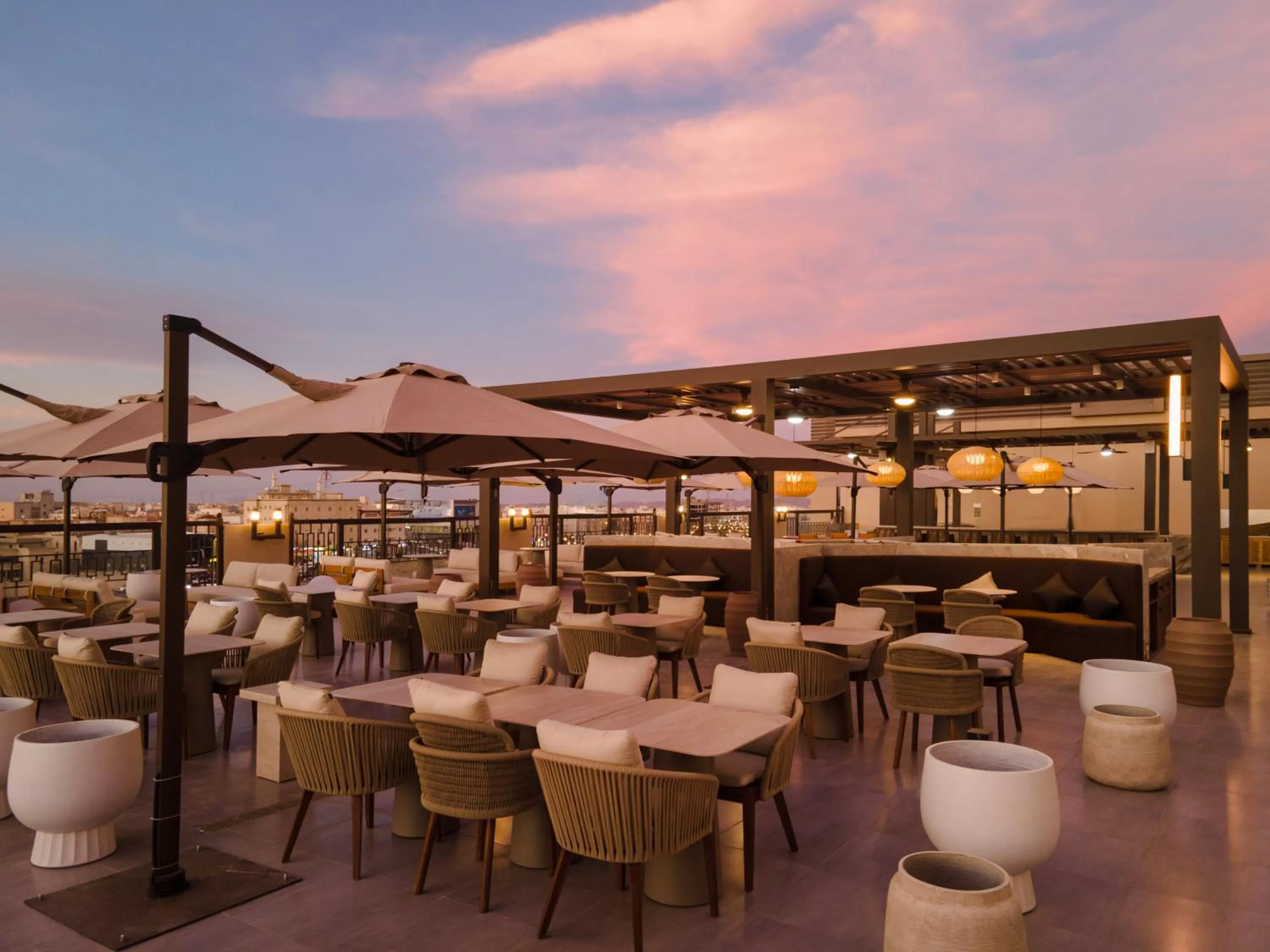 Coffee/tea facilities in Mercure Hotel Khamis Mushait by Accor