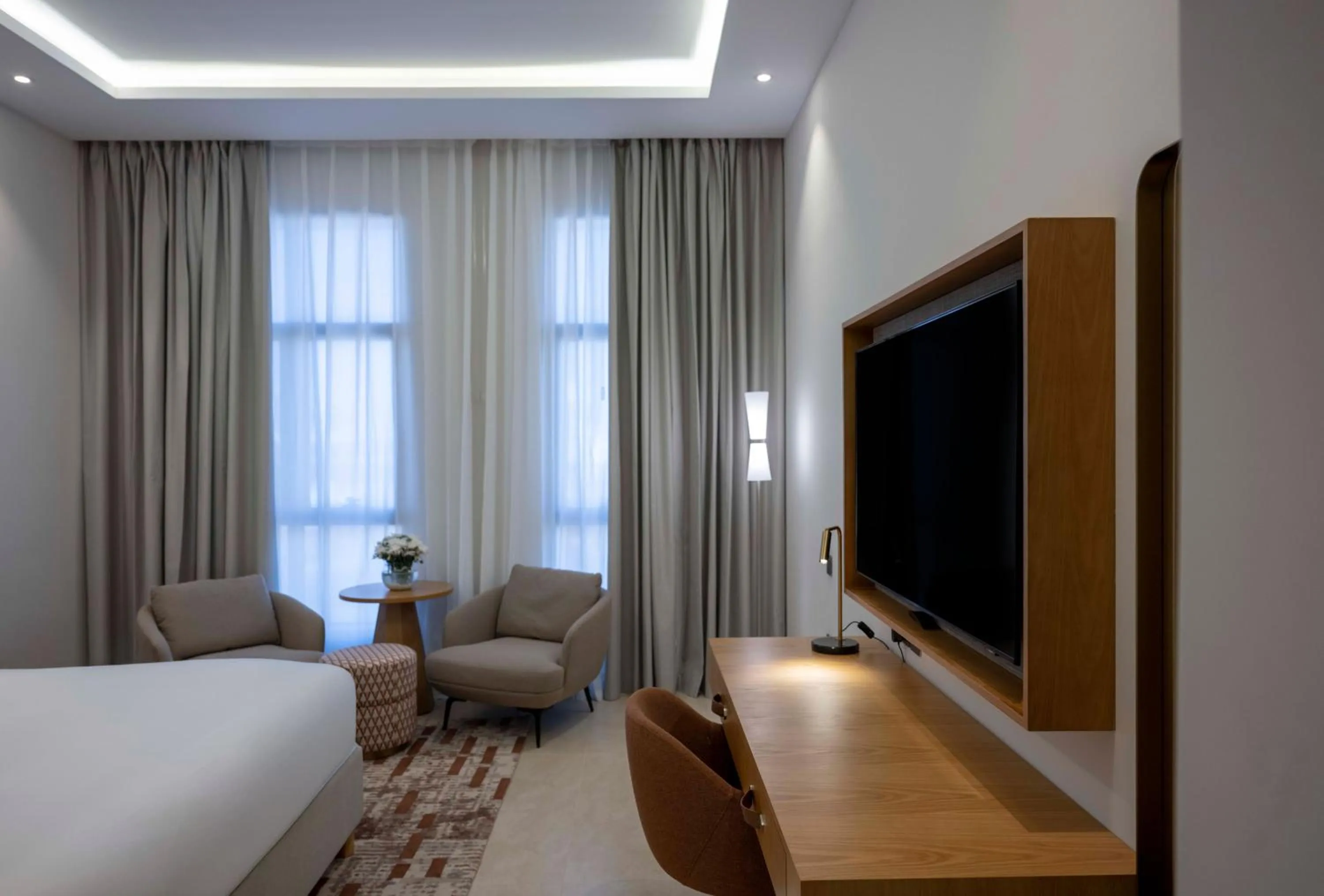 Bedroom, Bed in Mercure Hotel Khamis Mushait by Accor