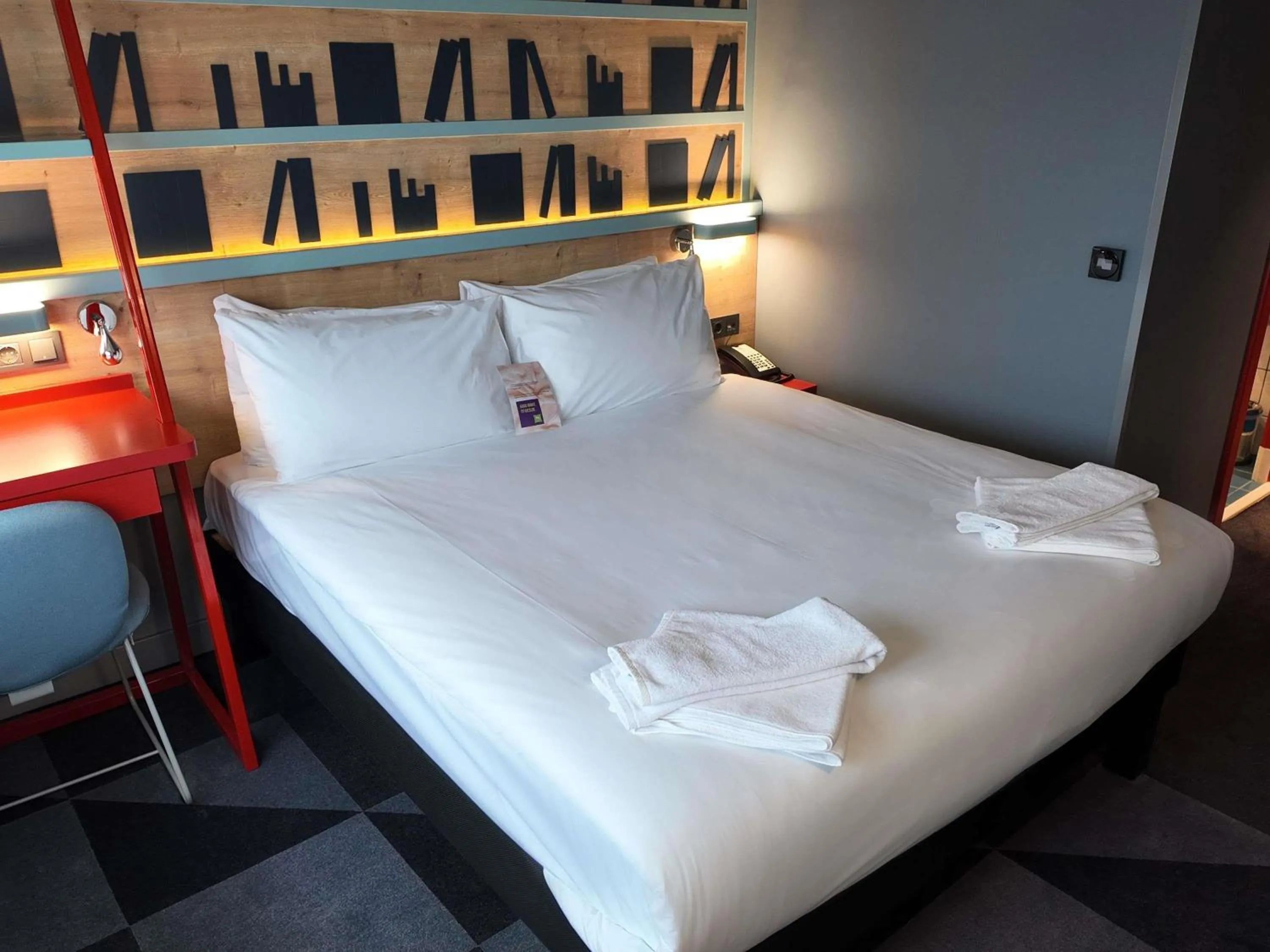 Bedroom, Bed in ibis Styles Ankara