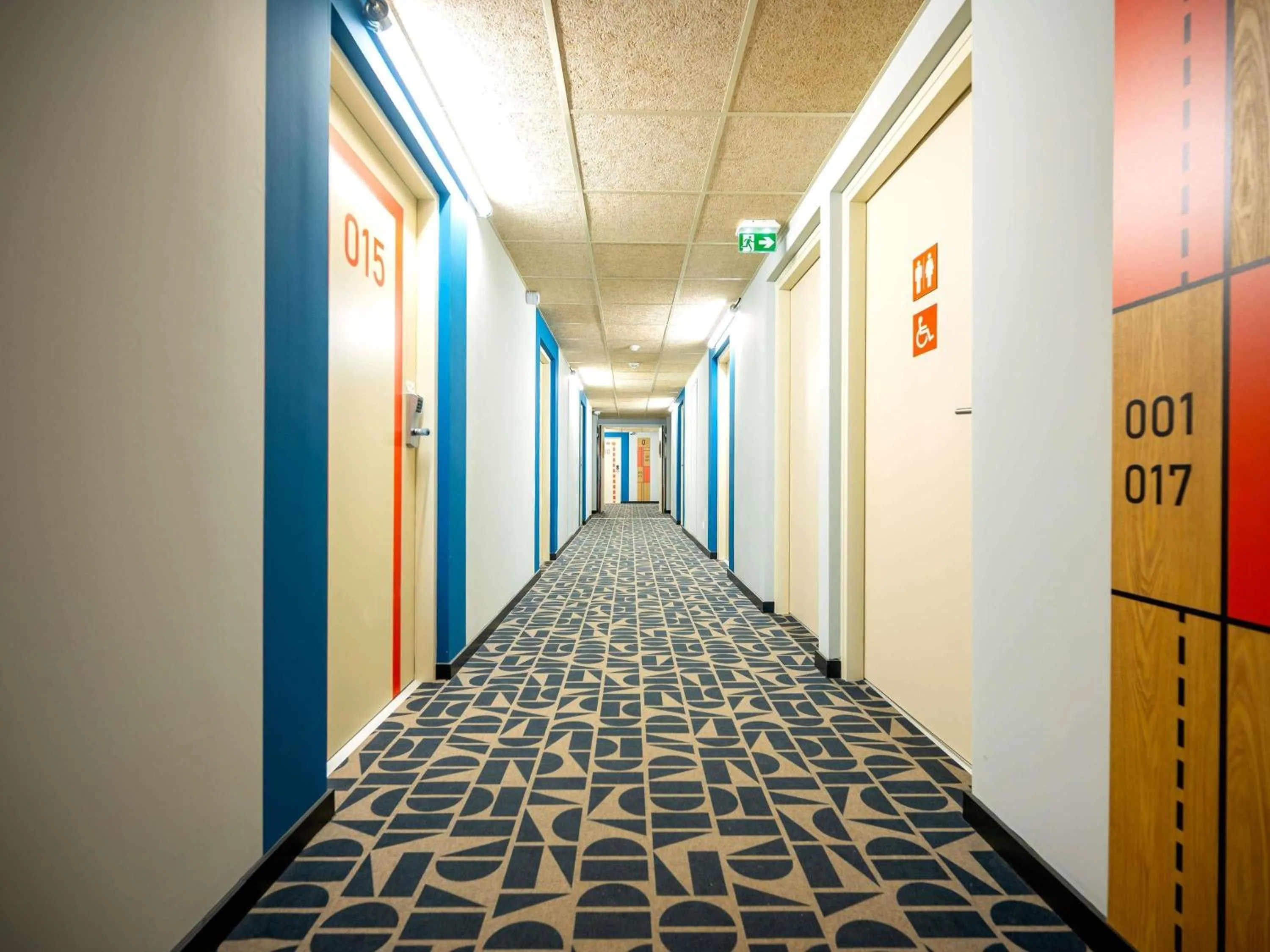 Bedroom in ibis budget Auxerre Nord