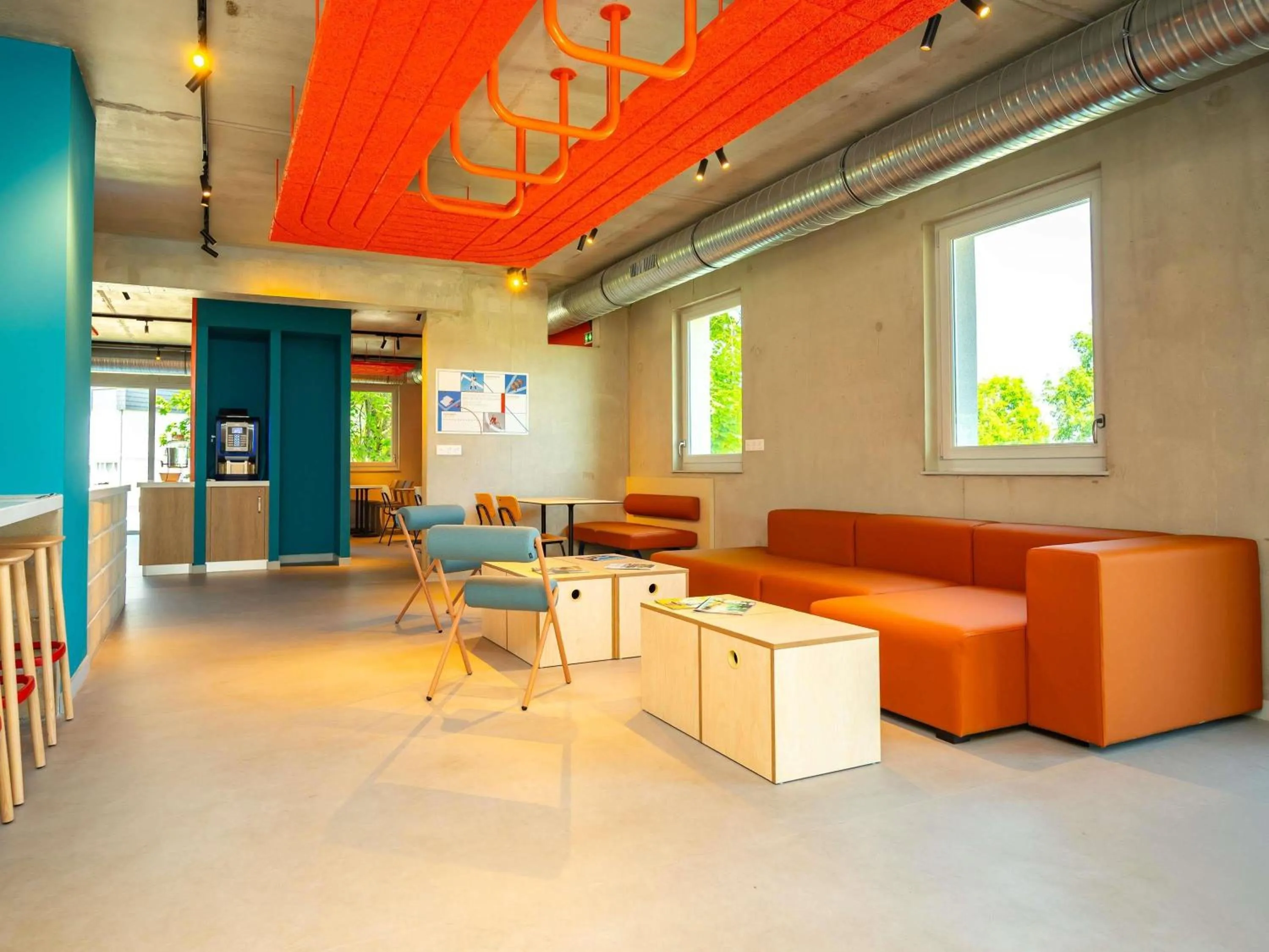 Property building in ibis budget Auxerre Nord