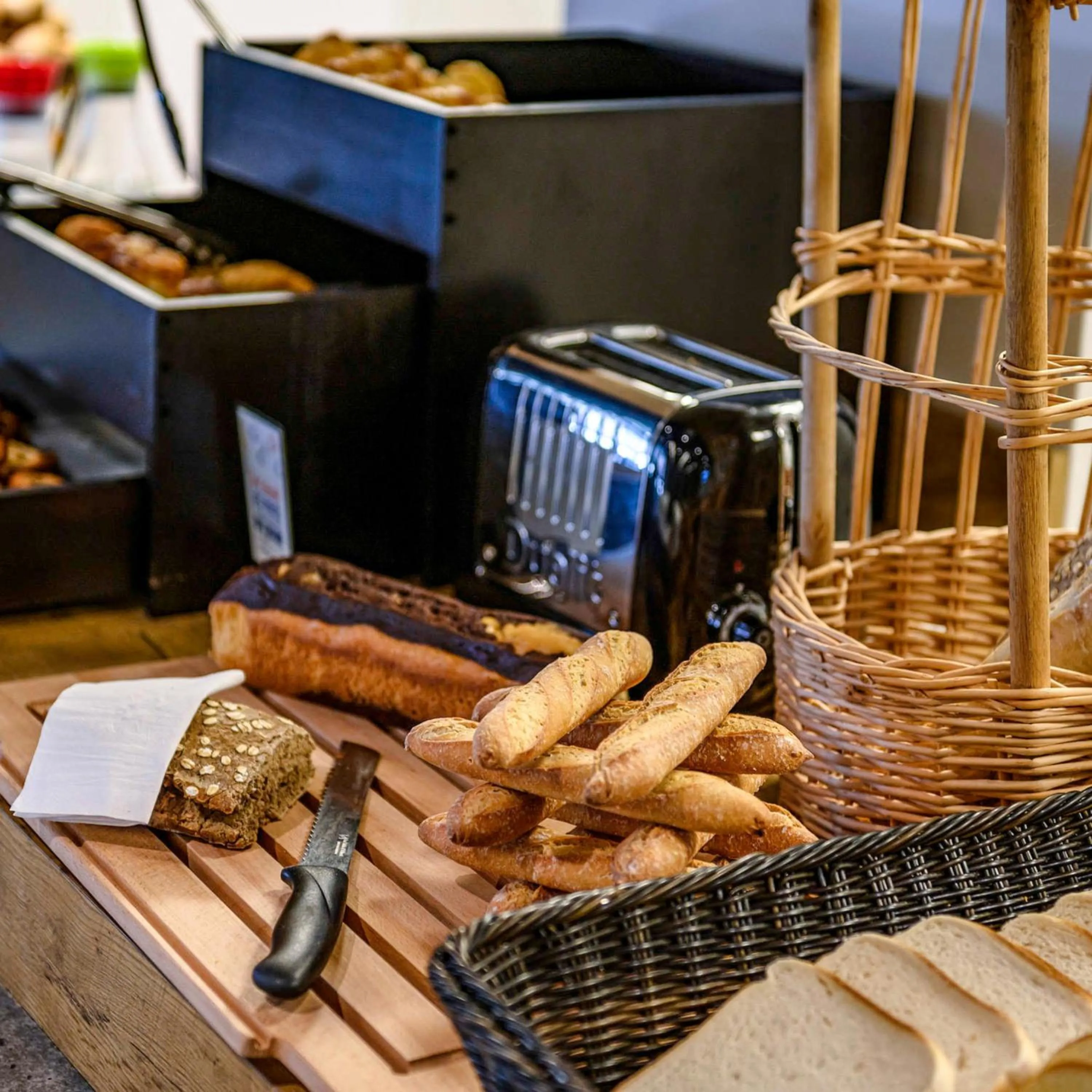 Buffet breakfast in ibis budget Auxerre Nord