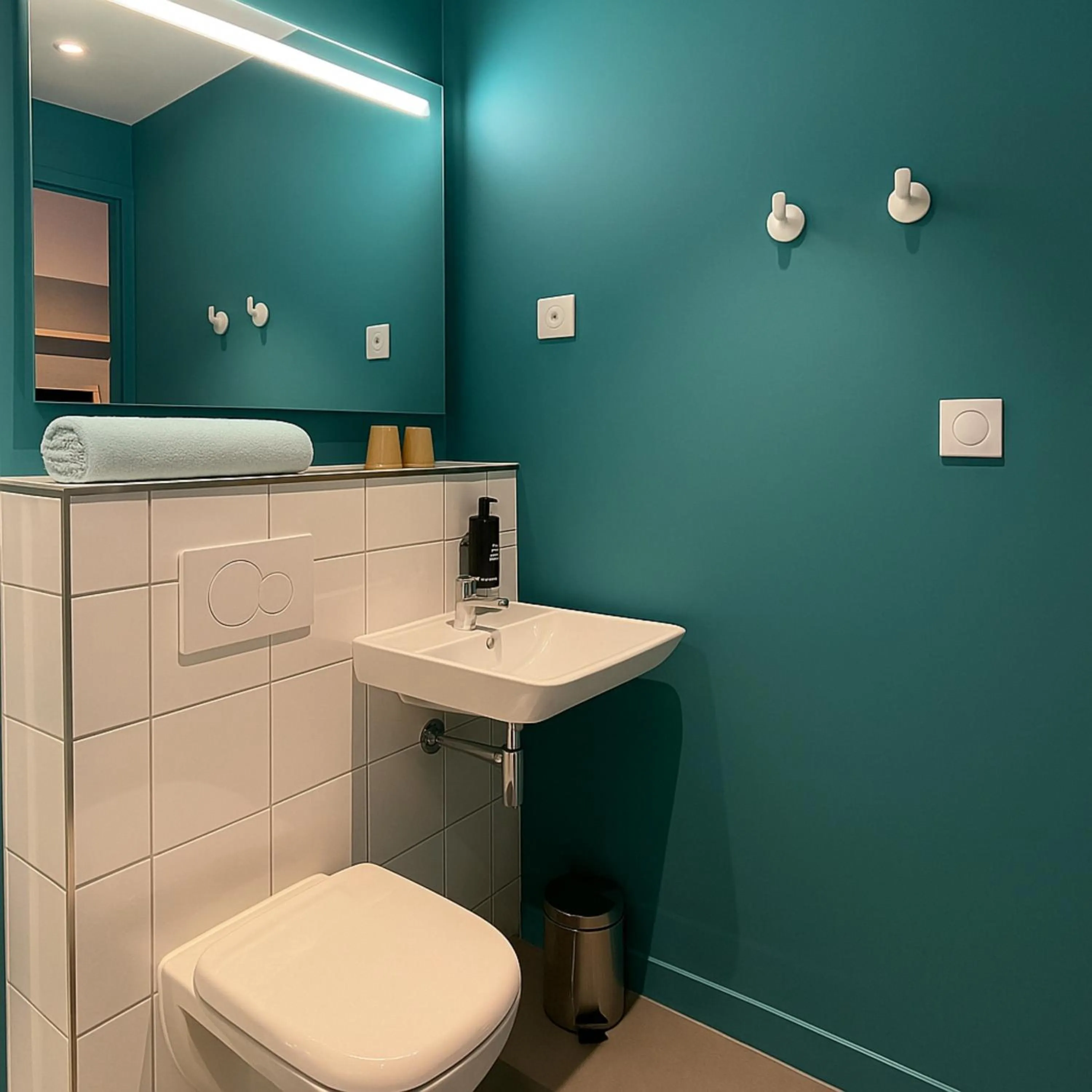 Bathroom in ibis budget Auxerre Nord