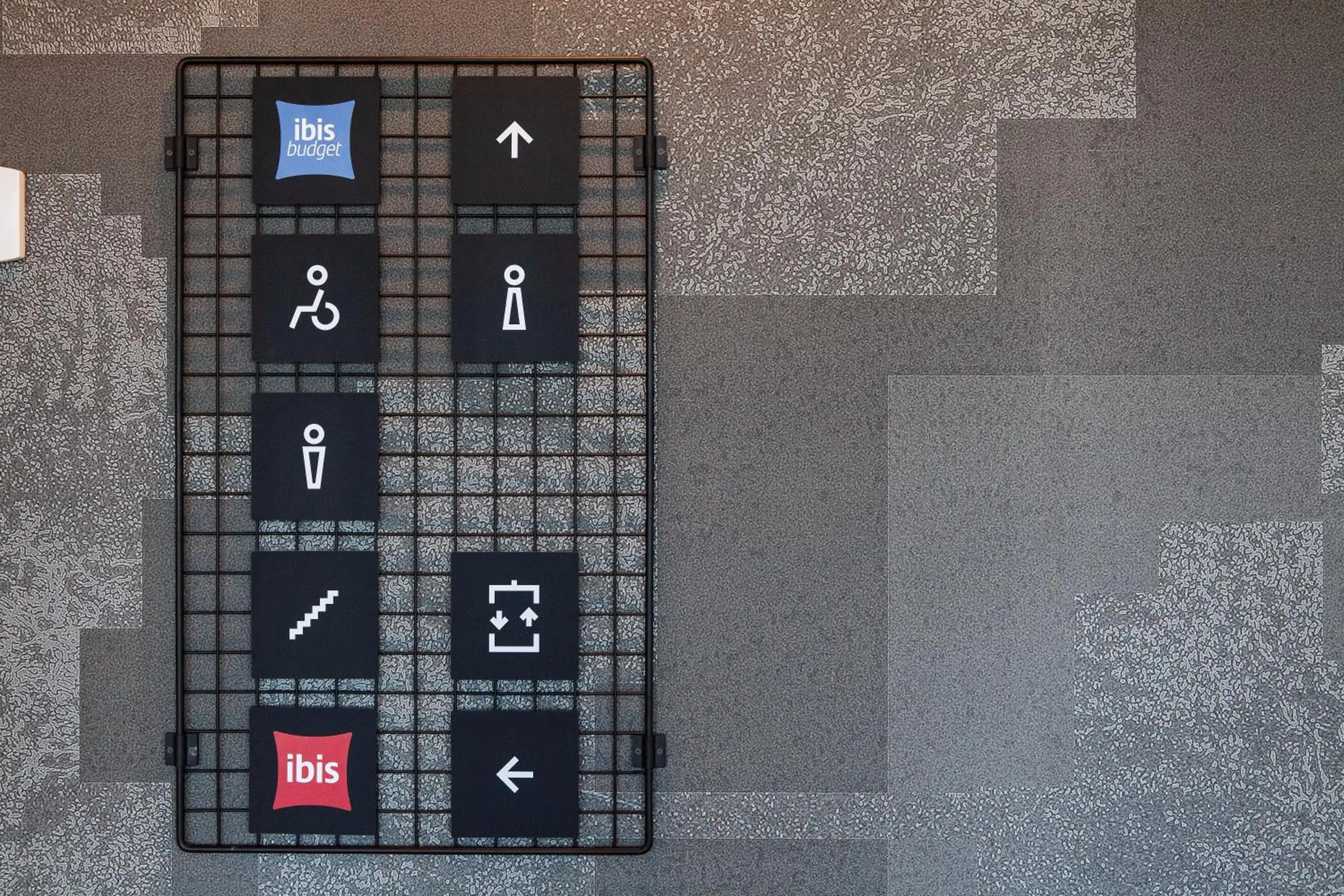 Fitness centre/facilities in ibis budget Hotel Berlin Airport