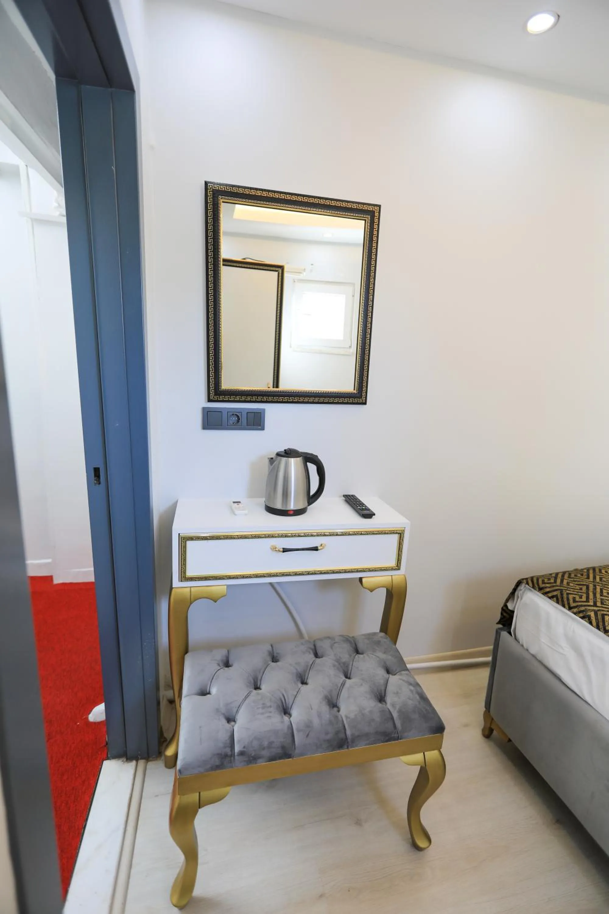 Coffee/tea facilities, Bed in Istanbul Hotel&Guesthouse