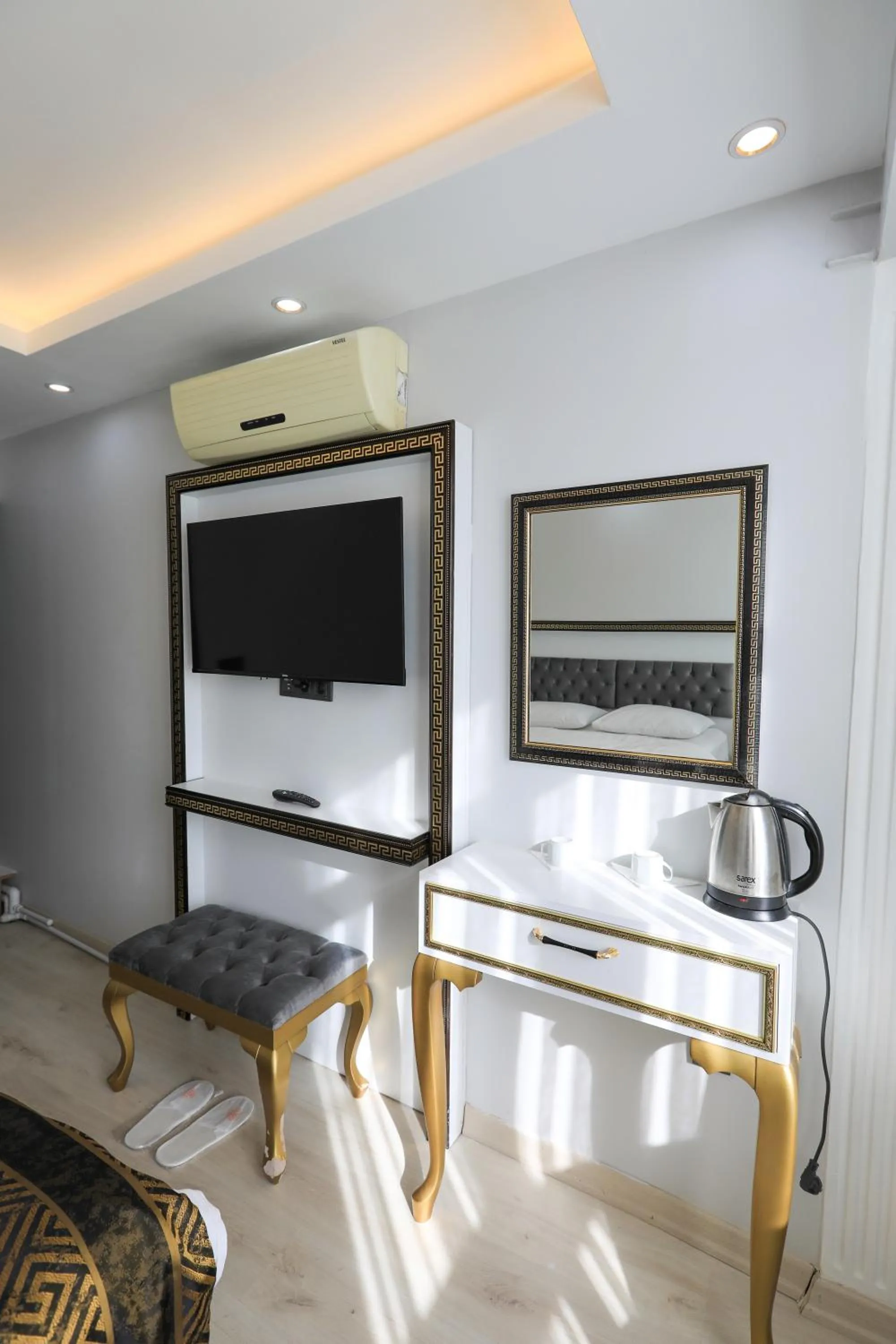 Photo of the whole room in Istanbul Hotel&Guesthouse