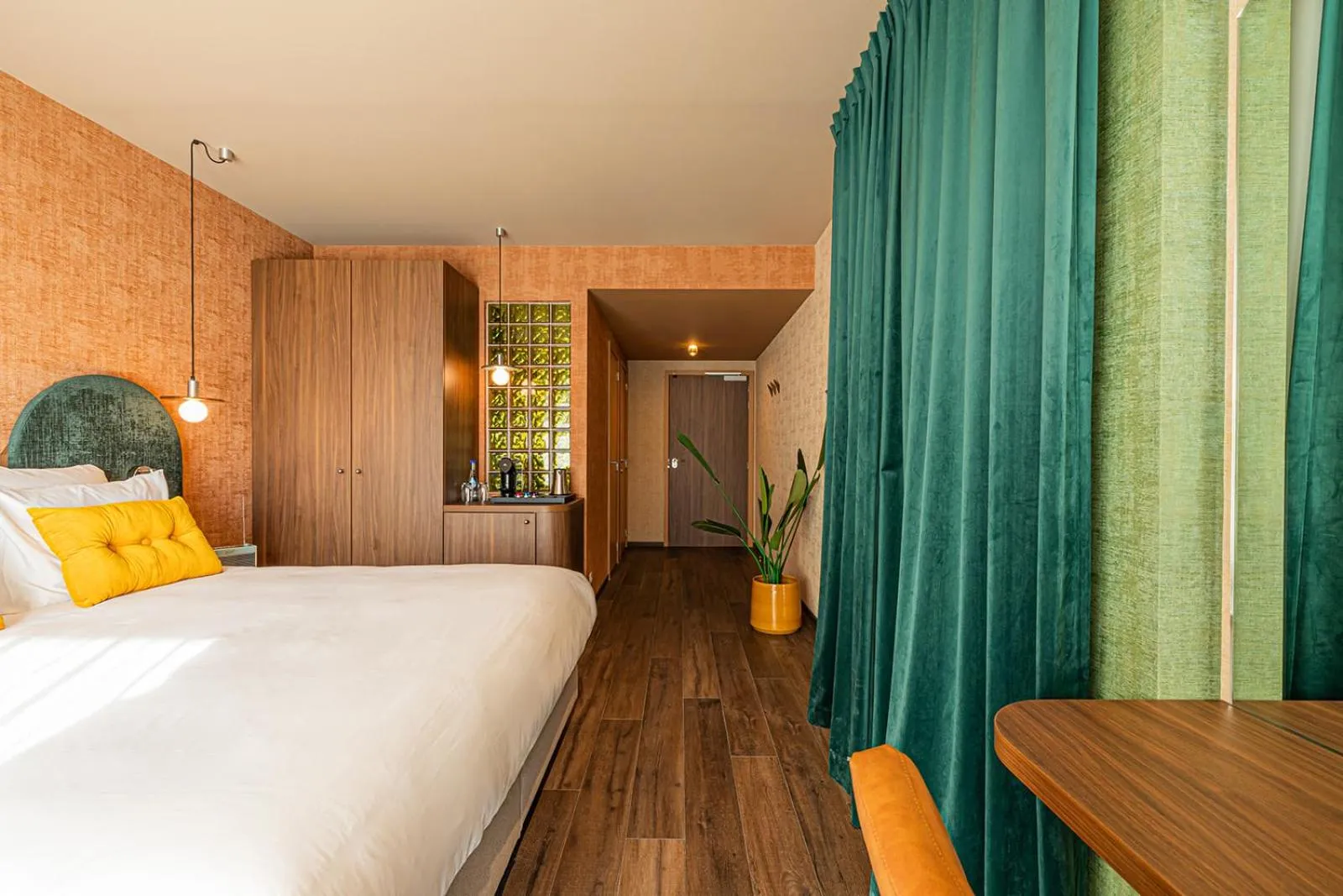 Bed in The Ostendian