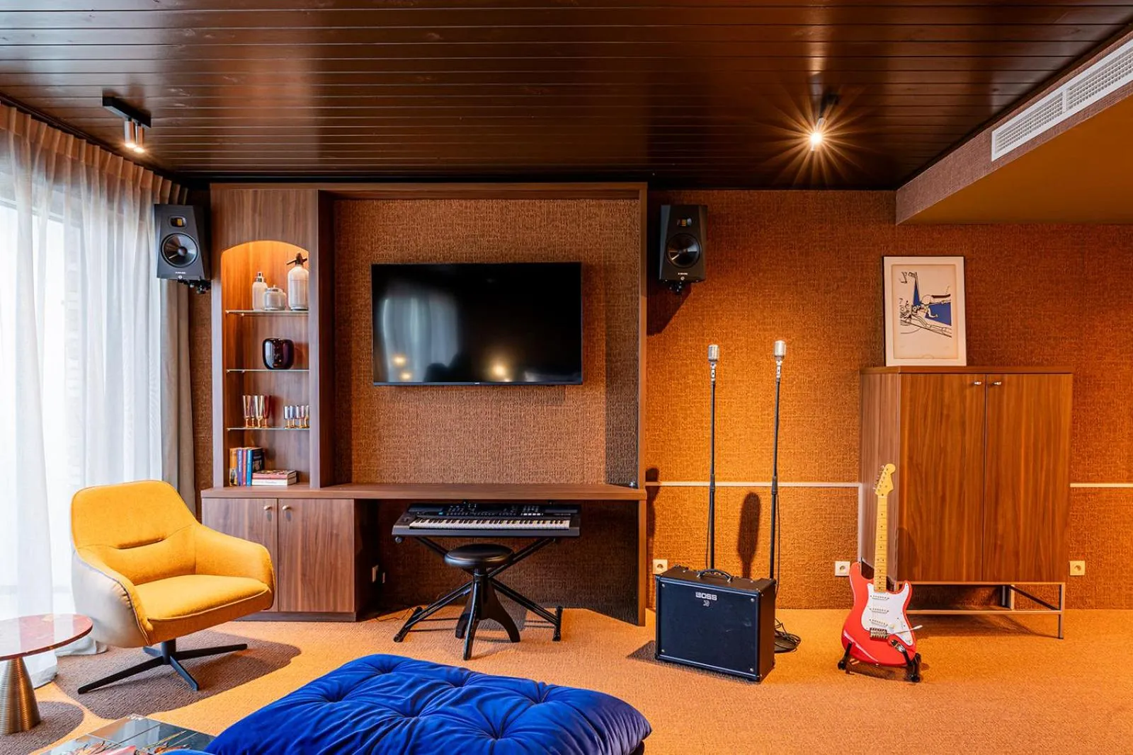 TV and multimedia in The Ostendian