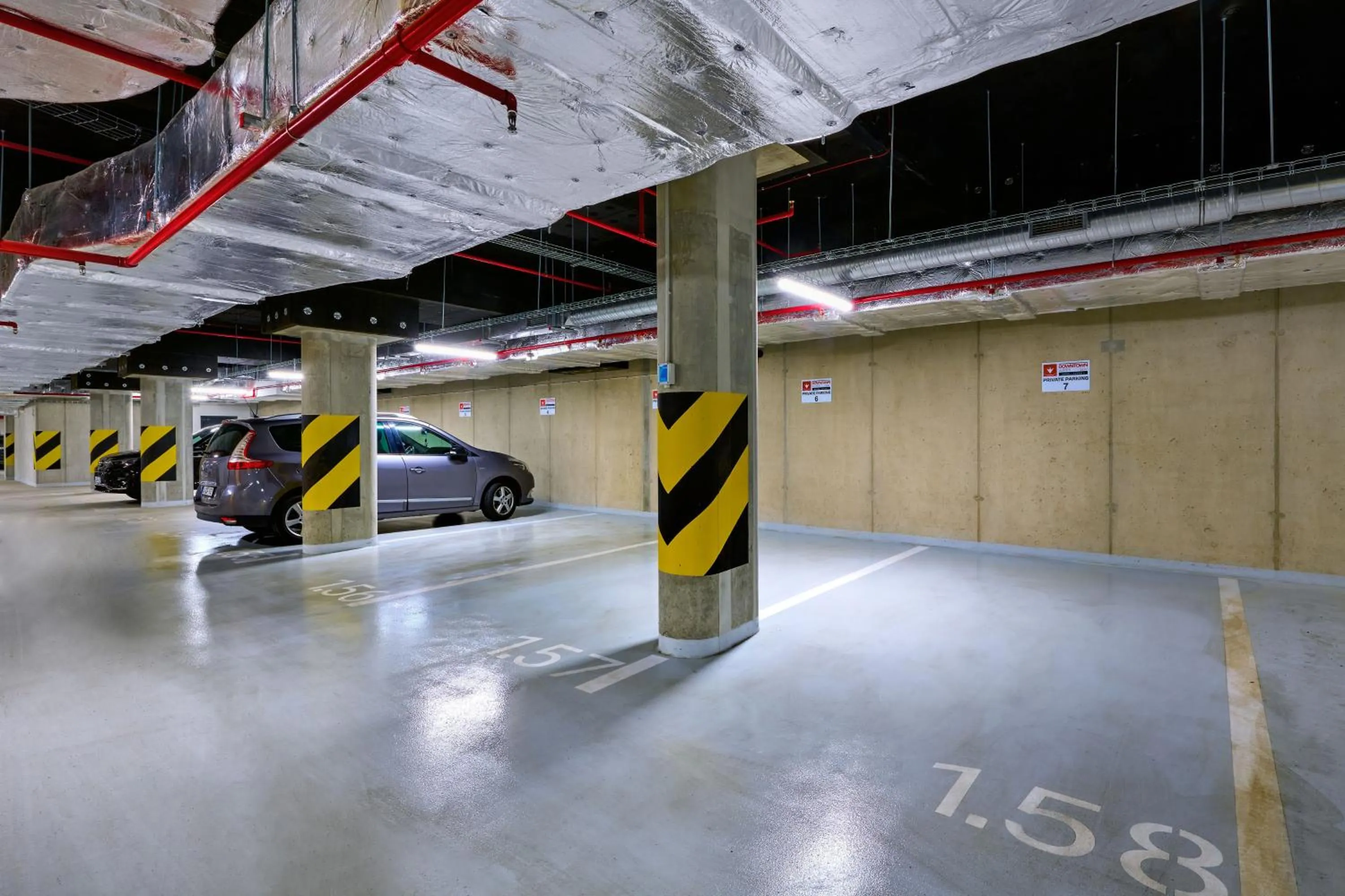 Parking in DownTown Suites Andel